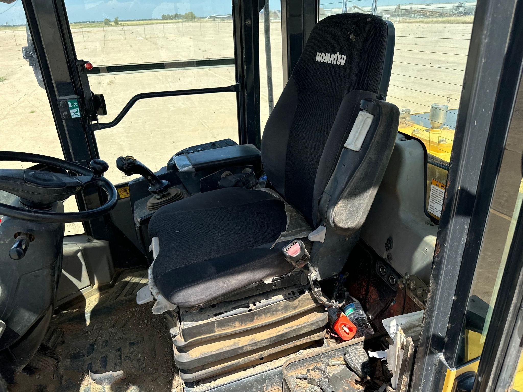 gallery 2014 Komatsu WA270-7 wheel loader