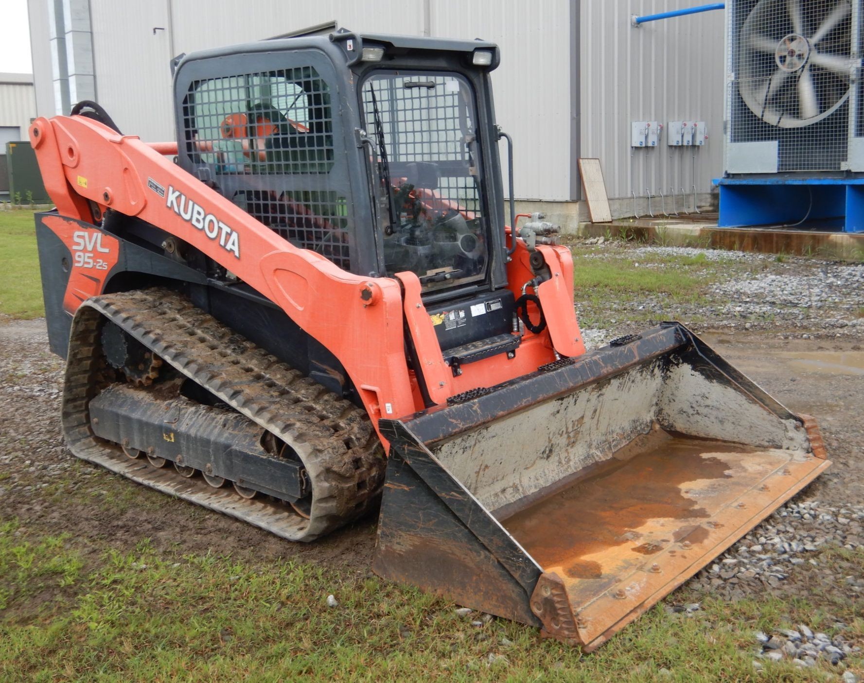 gallery 2017 Kubota SVL 95-2S skid steer loader