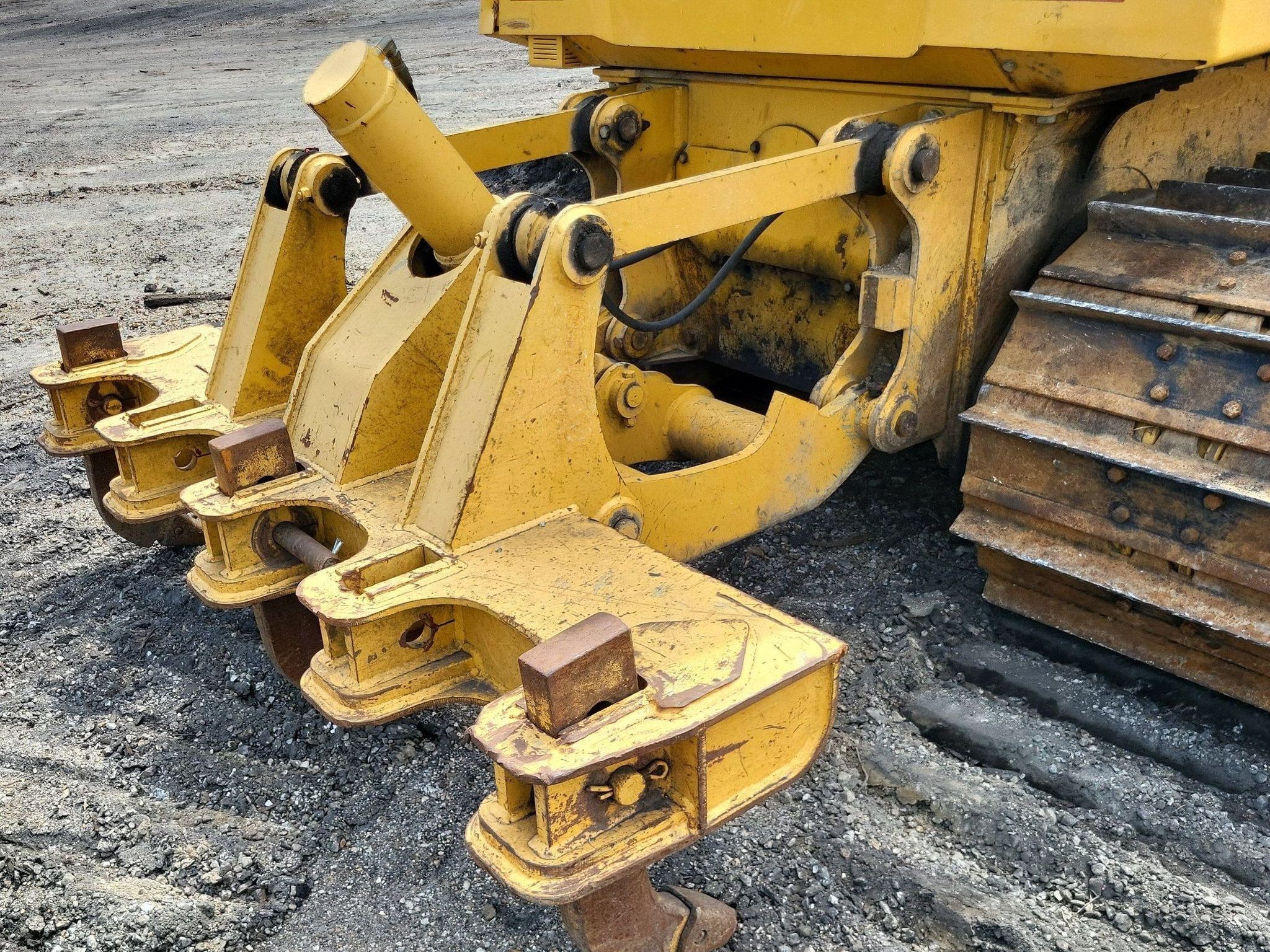 gallery 2015 John Deere 700K LGP dozer