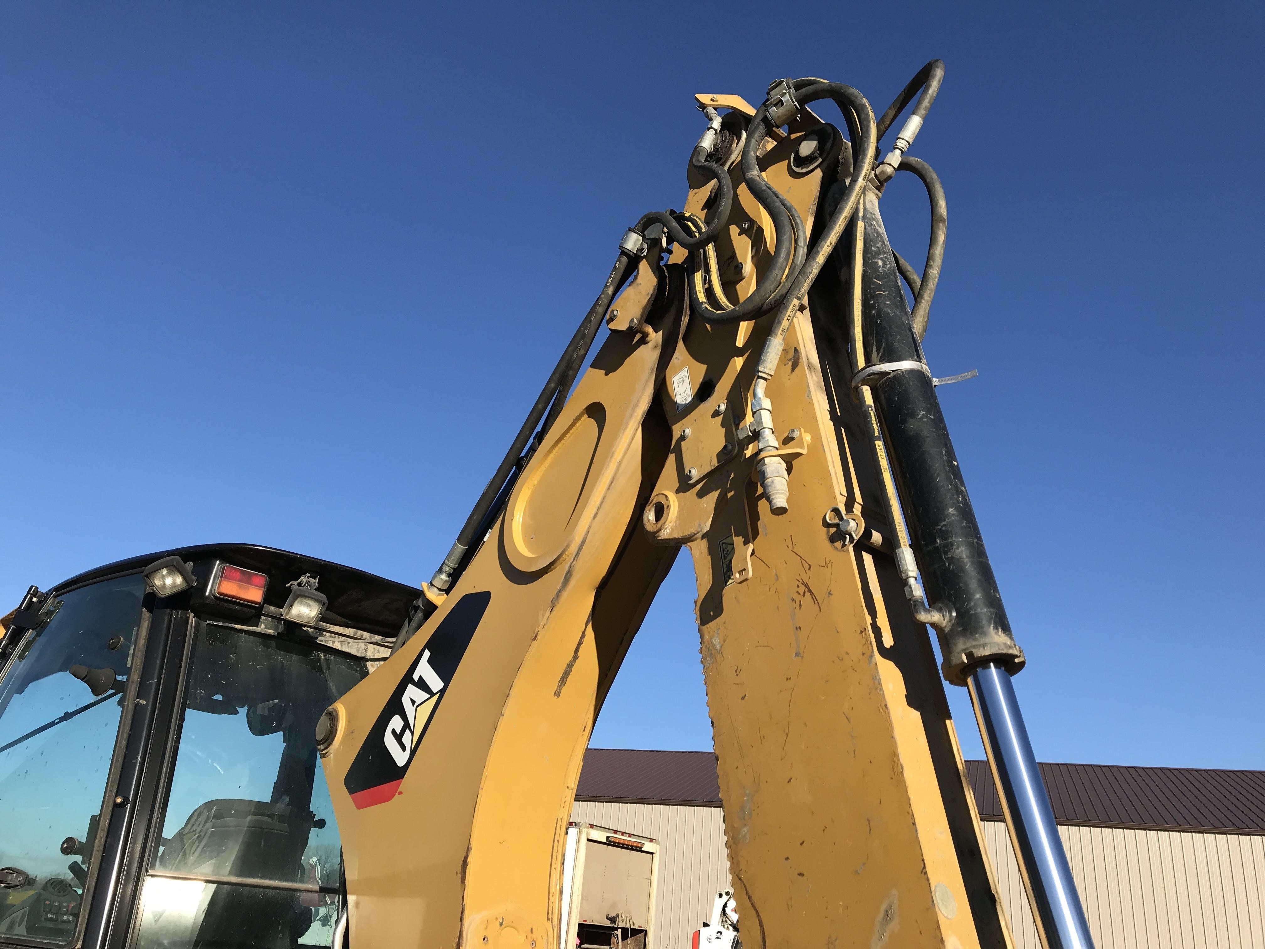 gallery 2013 Caterpillar 420F IT 4x4 Loader Backhoe