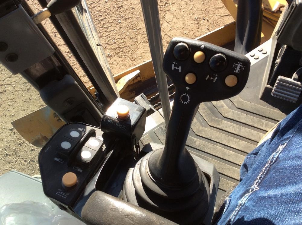 gallery 2015 Caterpillar 140M3AWD Motor Grader