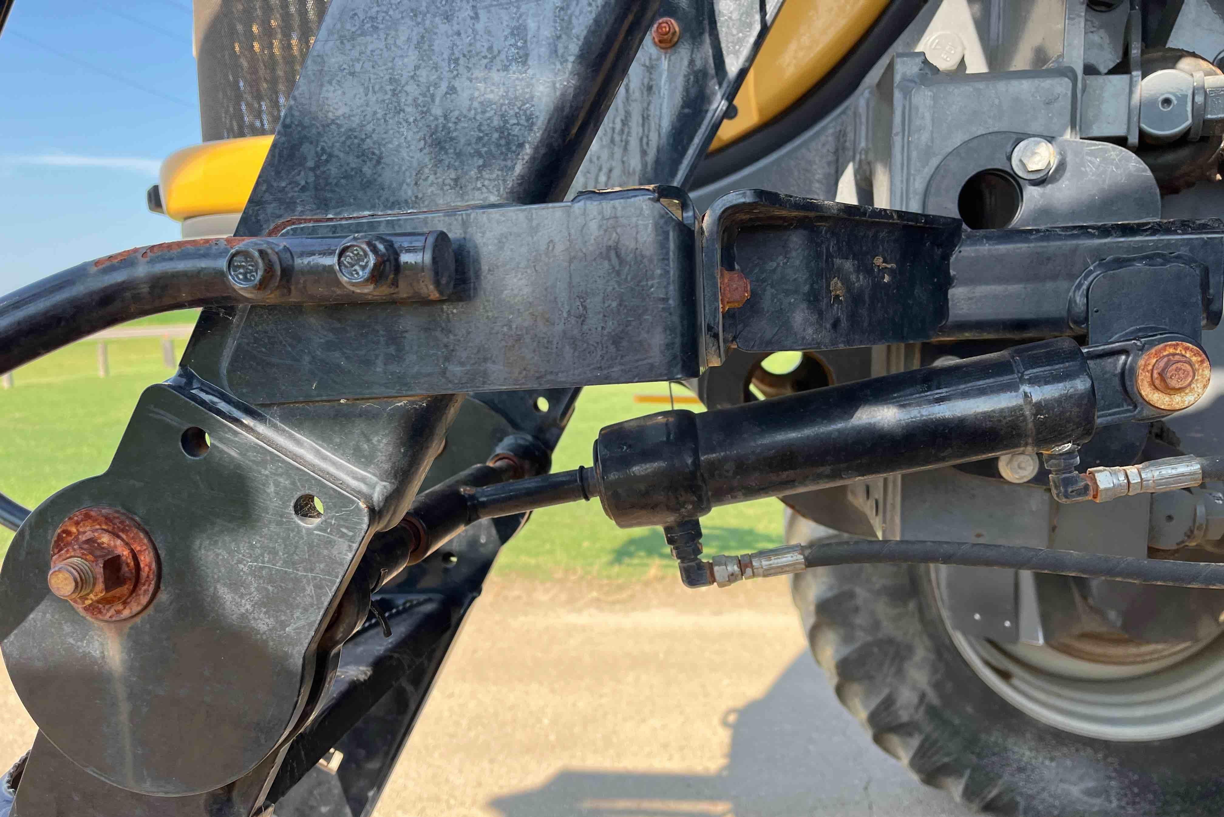 gallery 2019 RoGator RG1300C Self-Propelled Sprayer