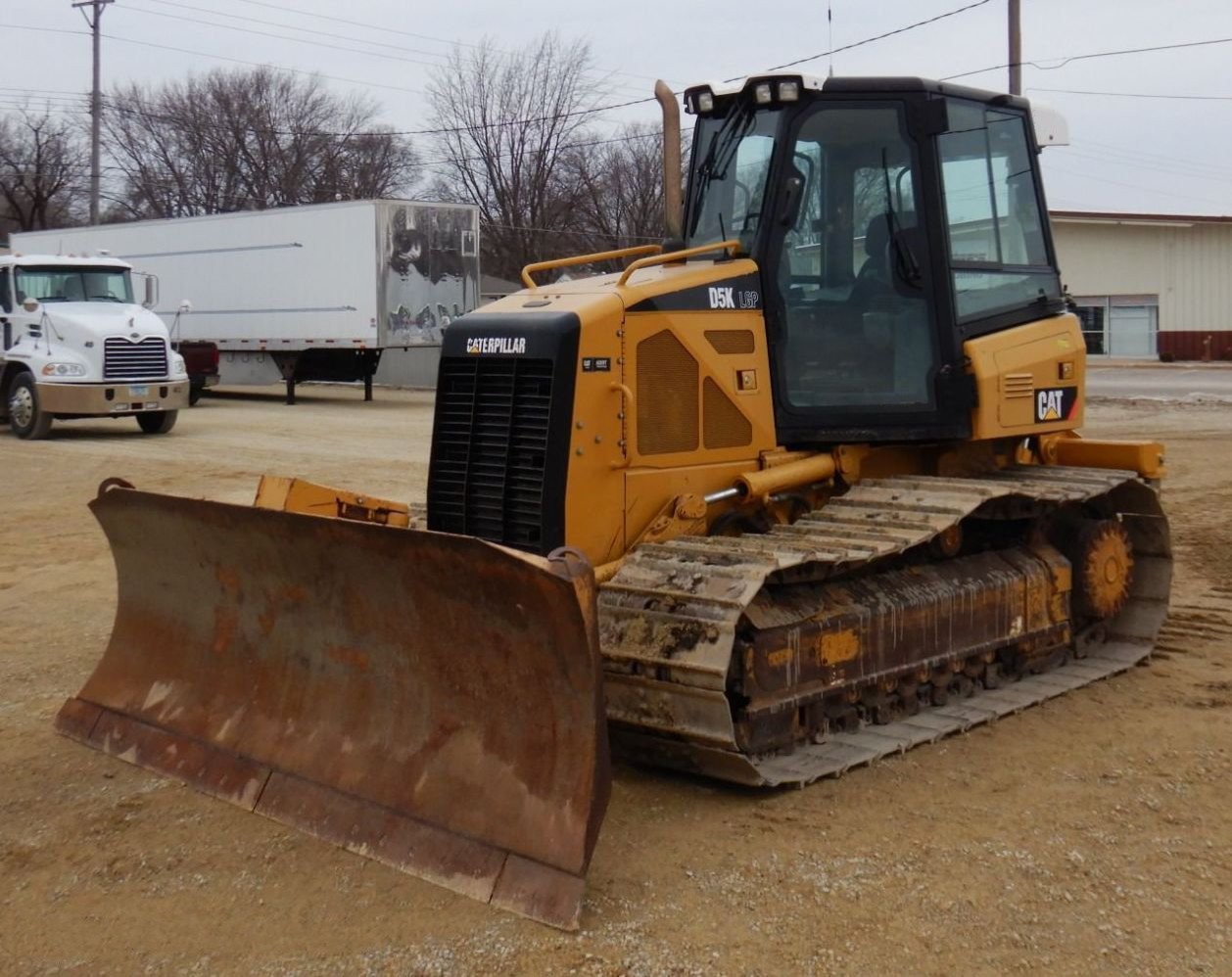 gallery 2011 Caterpillar D5K LGP dozer