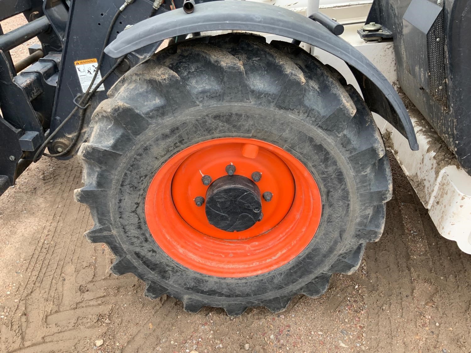gallery 2010 Bobcat V723 4x4x4 Telehandler