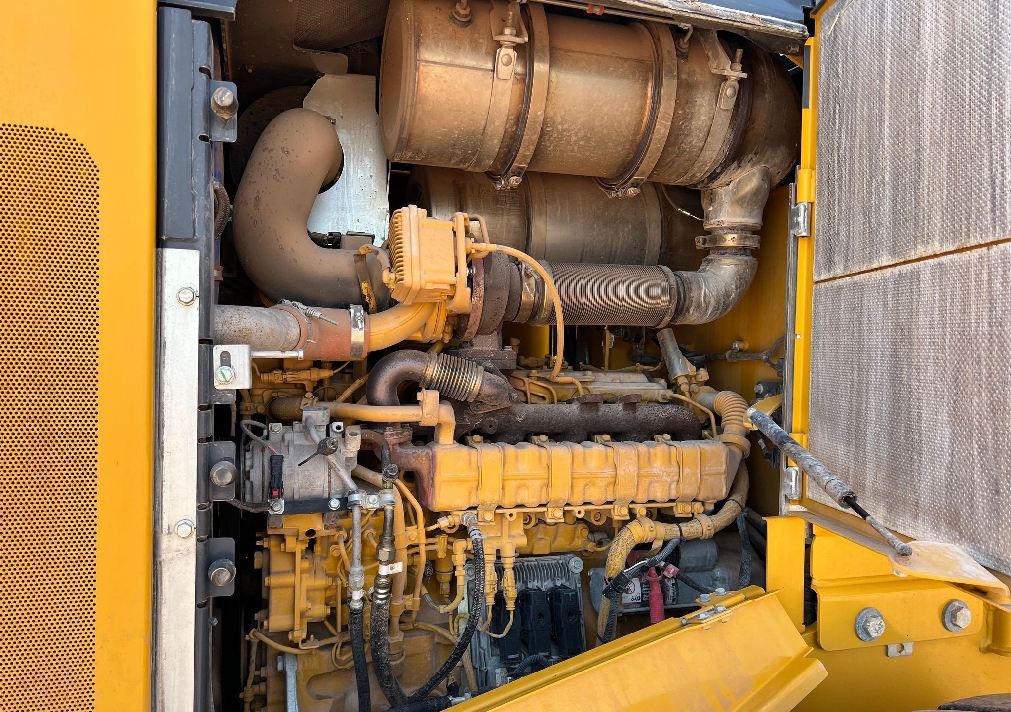 gallery 2021 John Deere 624 P-Tier wheel loader