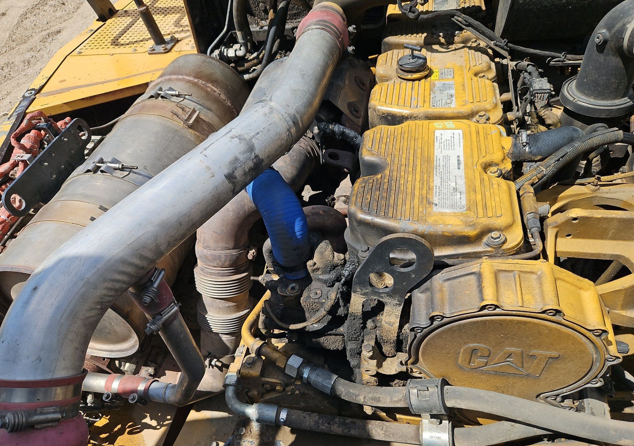 gallery 2013 Caterpillar 740B haul truck