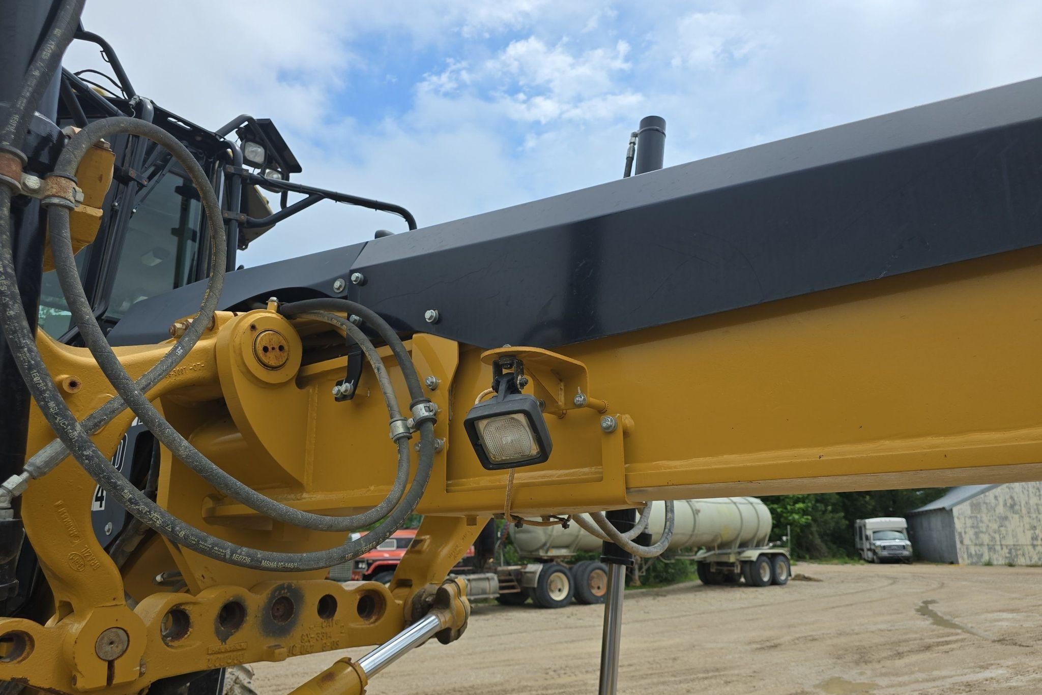 gallery 2012 Caterpillar 140M2 motor grader