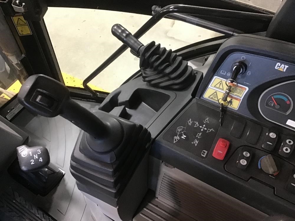 gallery 2012 Caterpillar 430F IT 4x4 Loader Backhoe