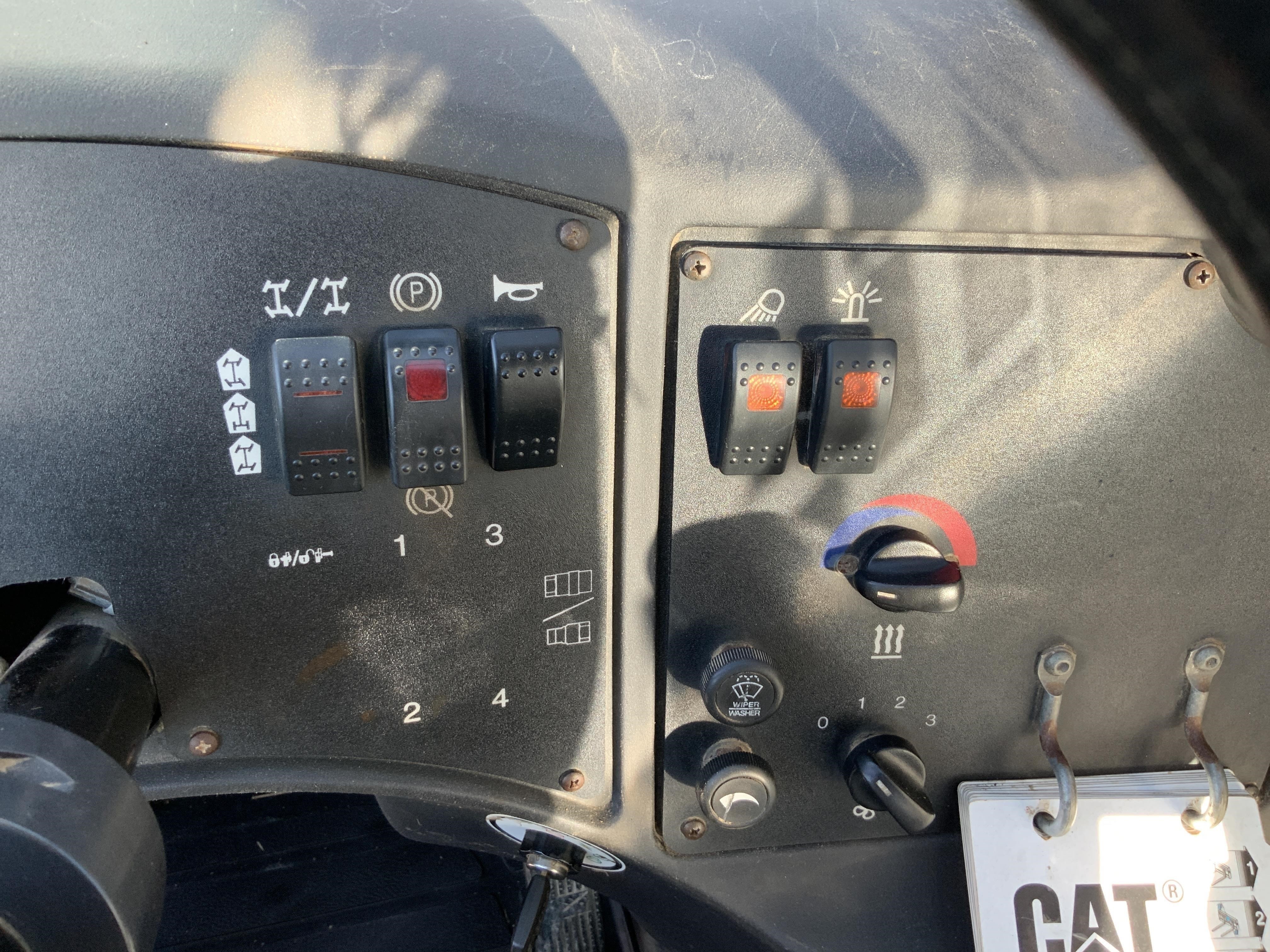 gallery 2013 Caterpillar TL1055C 4x4x4 Telehandler - Copy