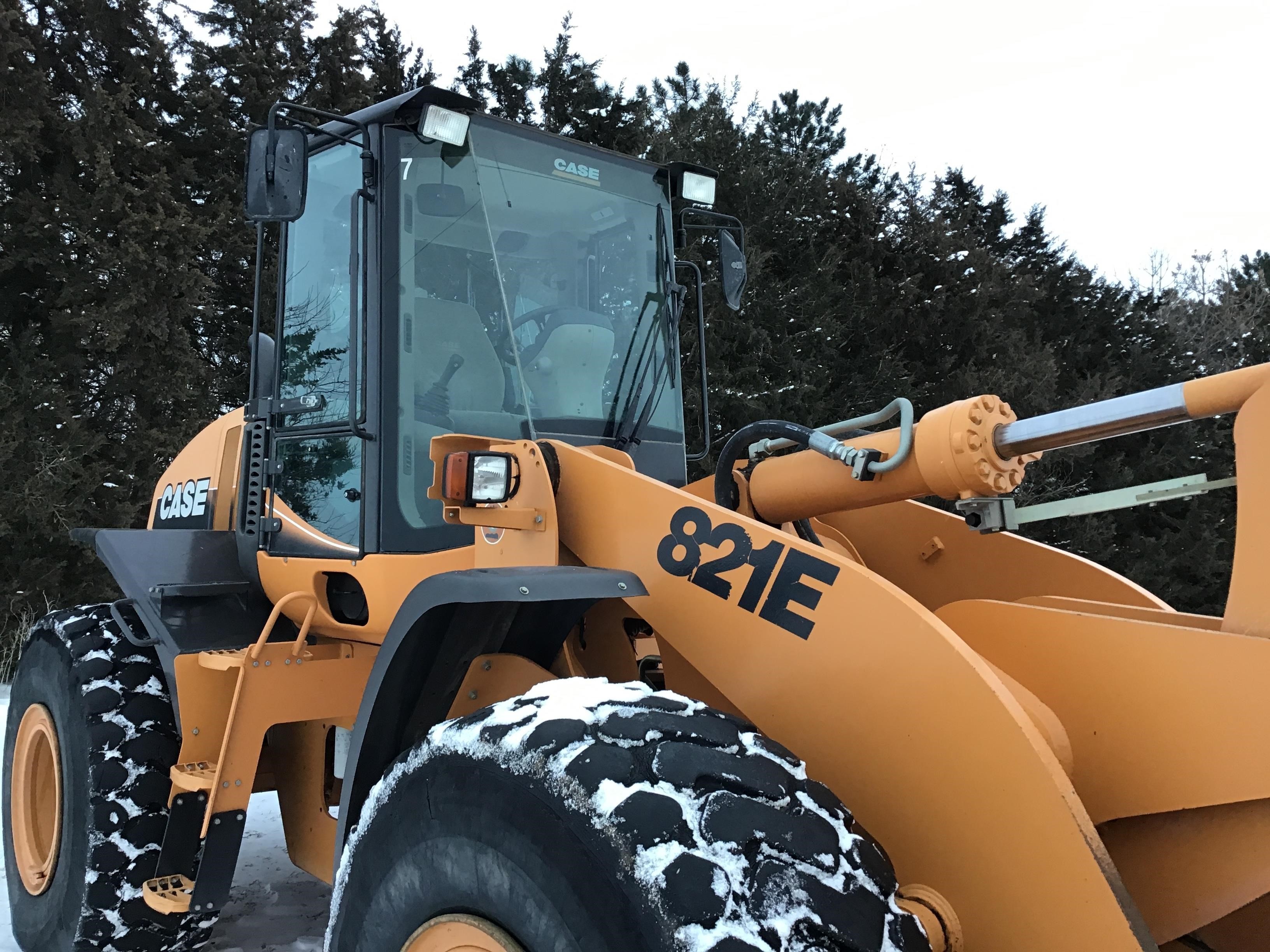 gallery 2010 Case 821E Wheel Loader