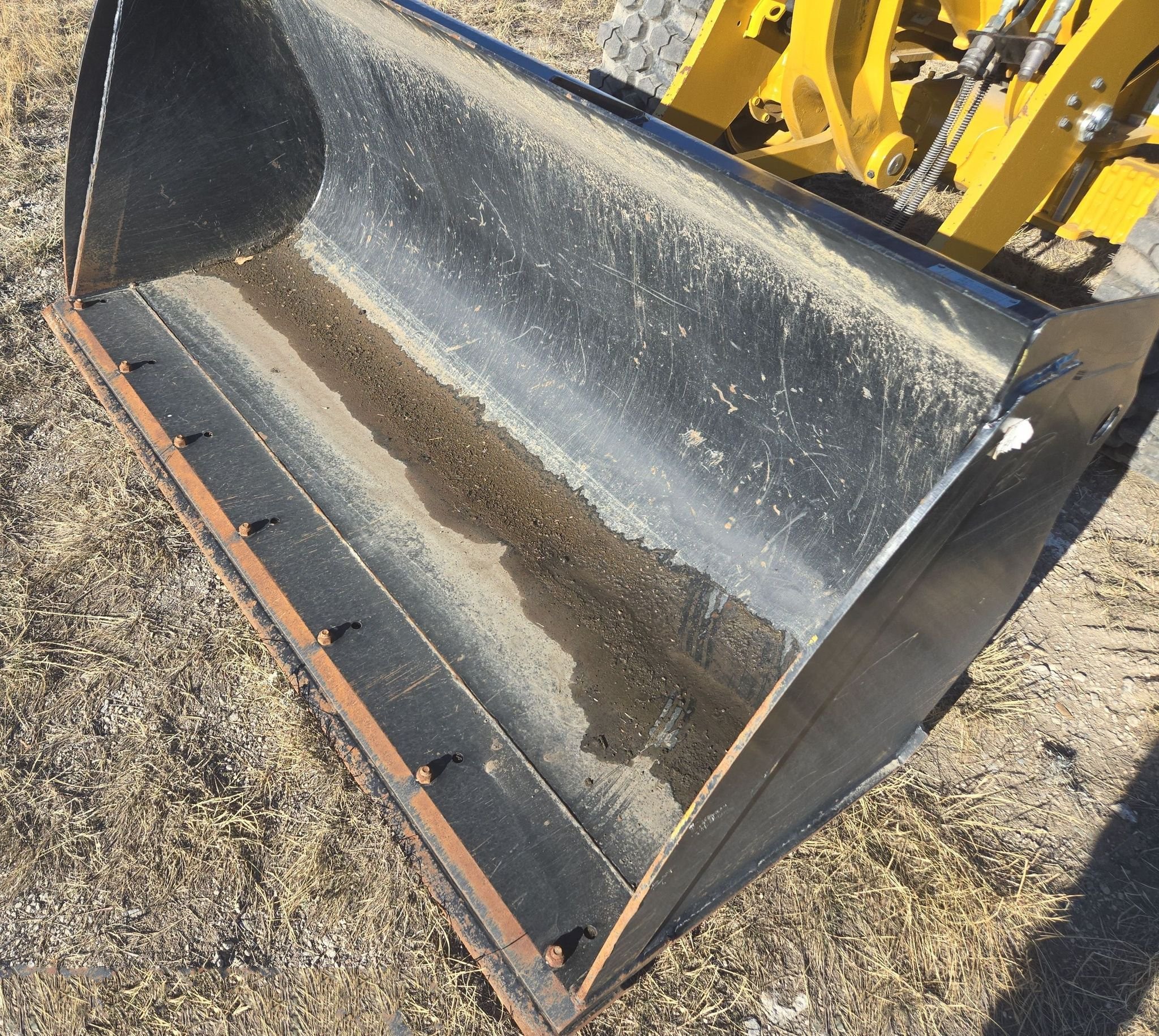 gallery 2022 Caterpillar 908M wheel loader