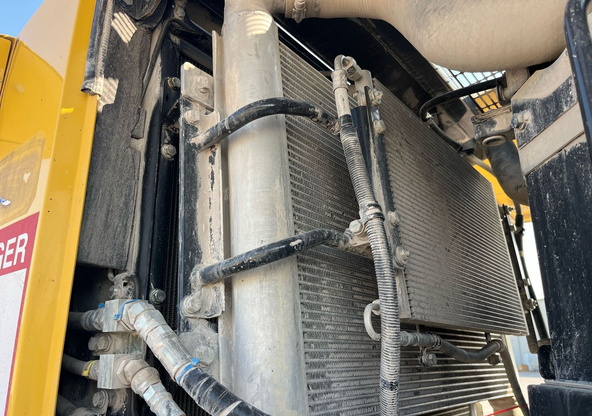 gallery 2015 Komatsu WA470-7 wheel loader