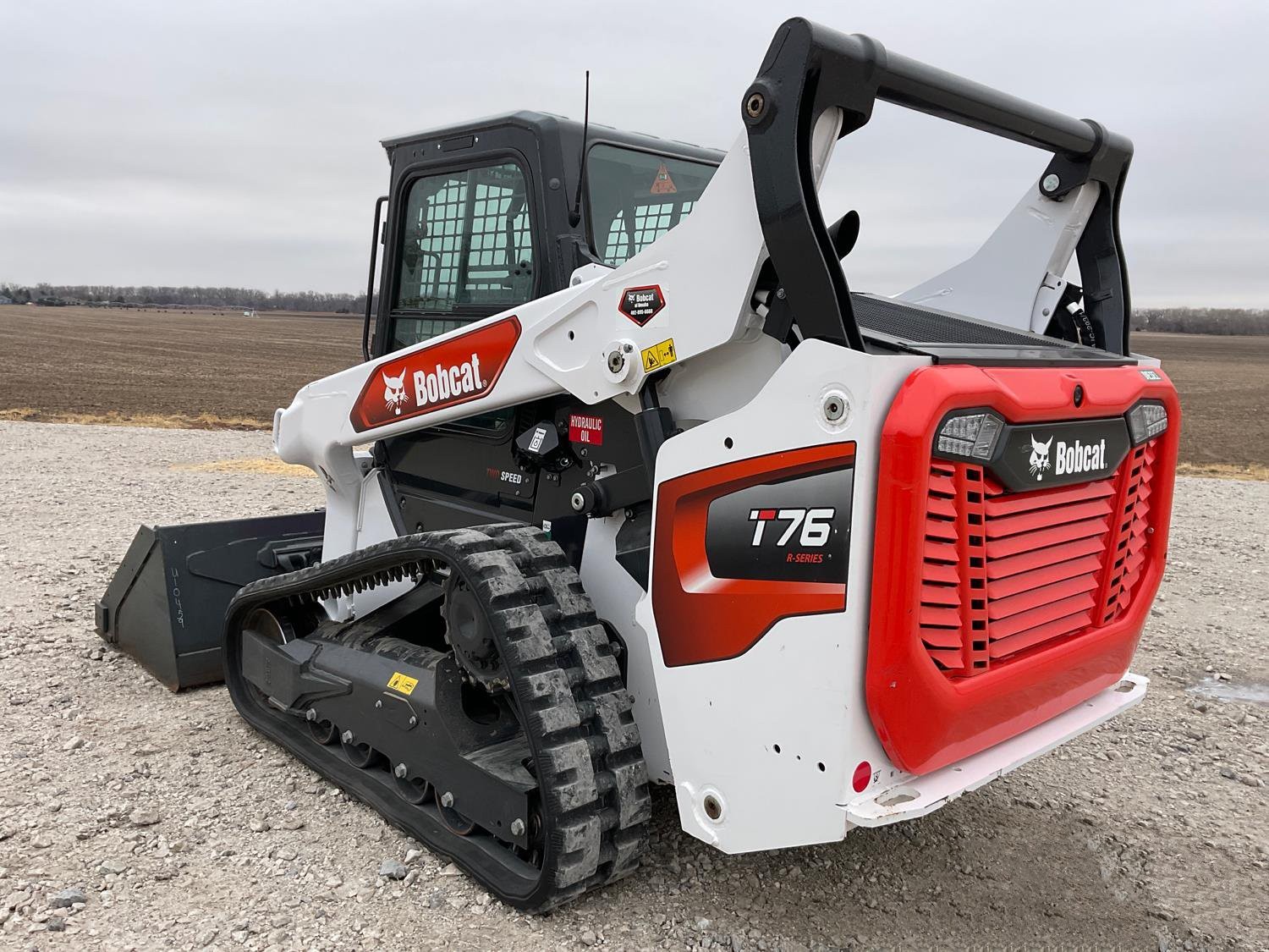 gallery 2021 Bobcat T76 R-Series Compact Track Loader