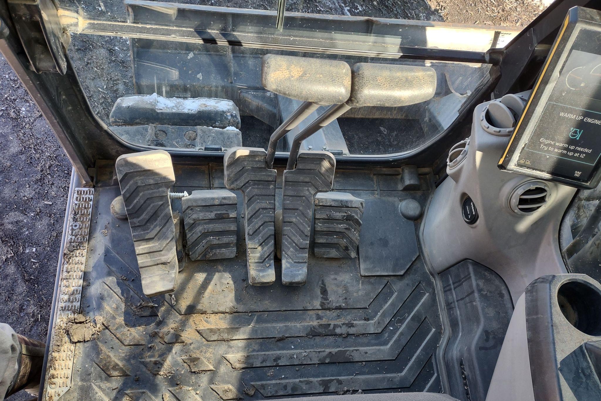 gallery 2021 Volvo ECR145EL excavator