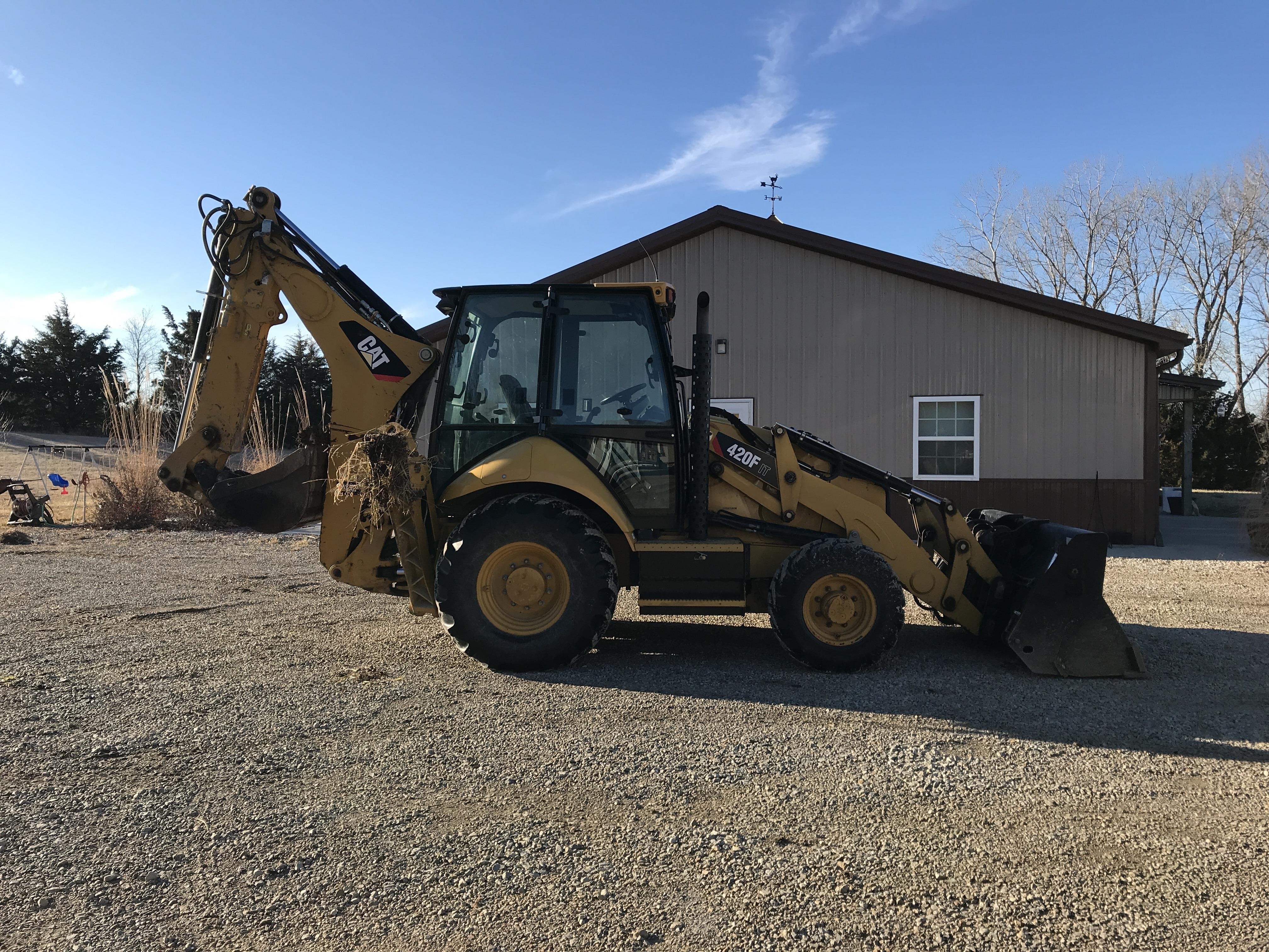 gallery 2013 Caterpillar 420F IT 4x4 Loader Backhoe