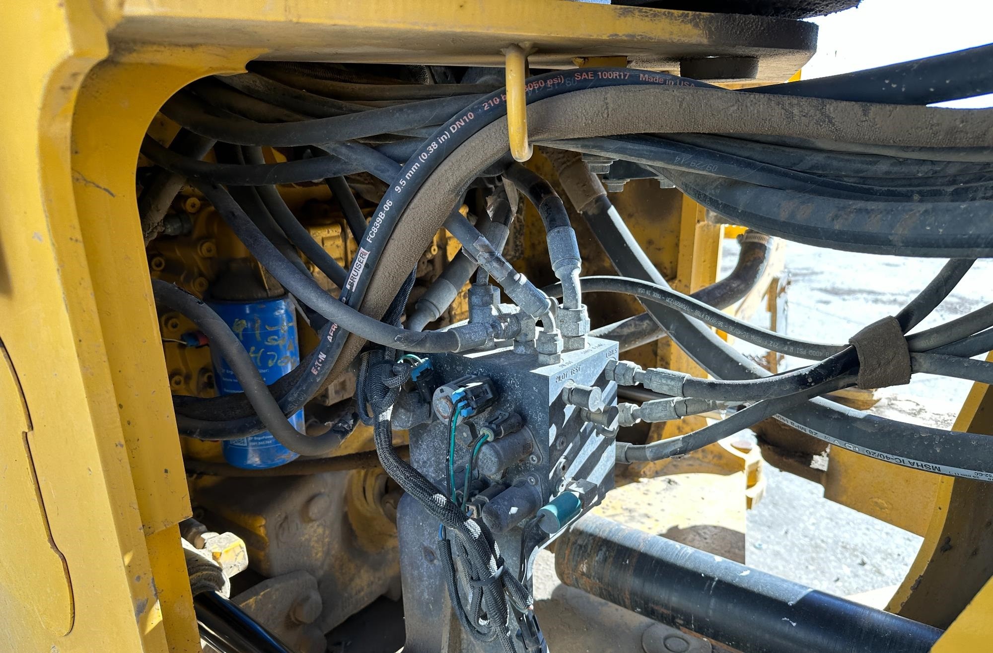 gallery 2015 John Deere 544K Wheel Loader WGrapple
