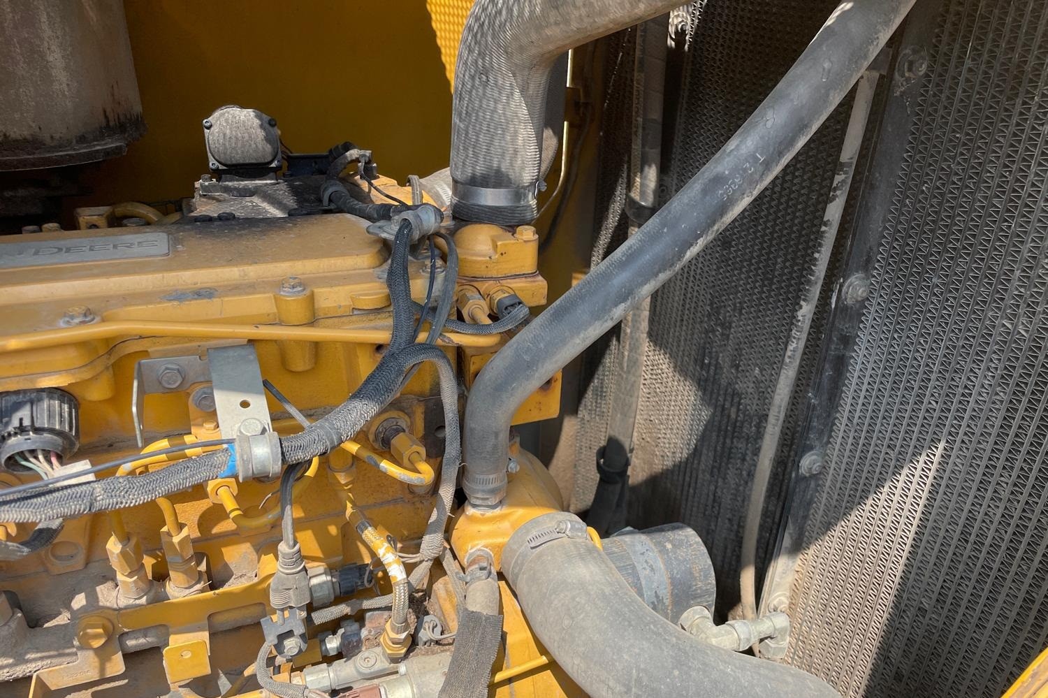 gallery 2007 John Deere 850J LT Dozer WMulti-Shank Ripper