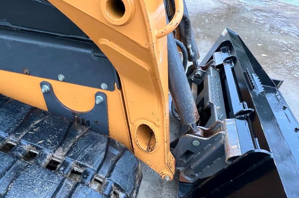 gallery 2012 Case TR320 Compact Track Loader