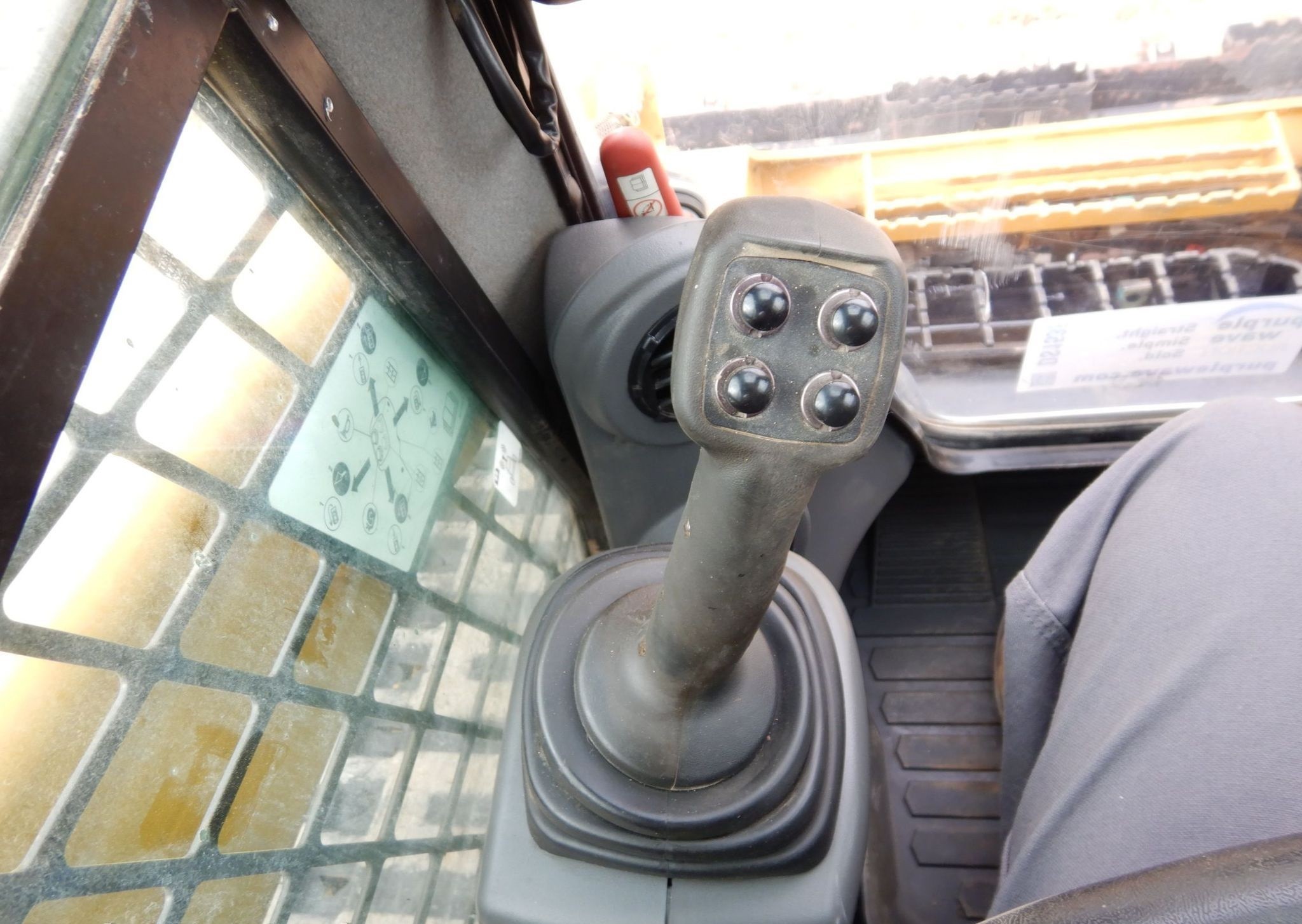 gallery 2018 Caterpillar 289D tracked skid steer loader