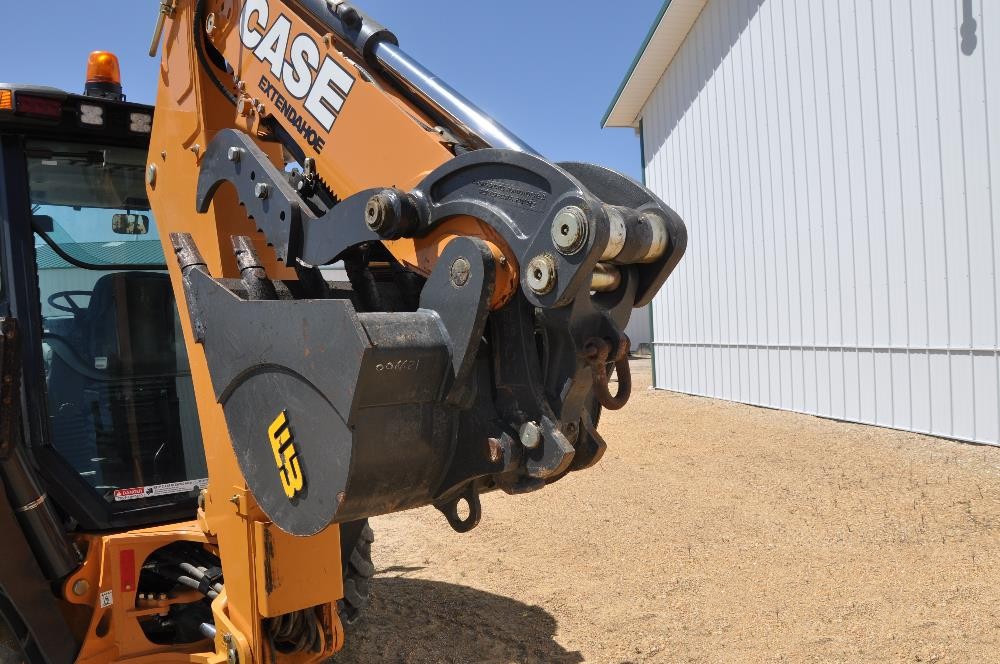 gallery 2019 Case 580 Super N 4x4 Loader Backhoe
