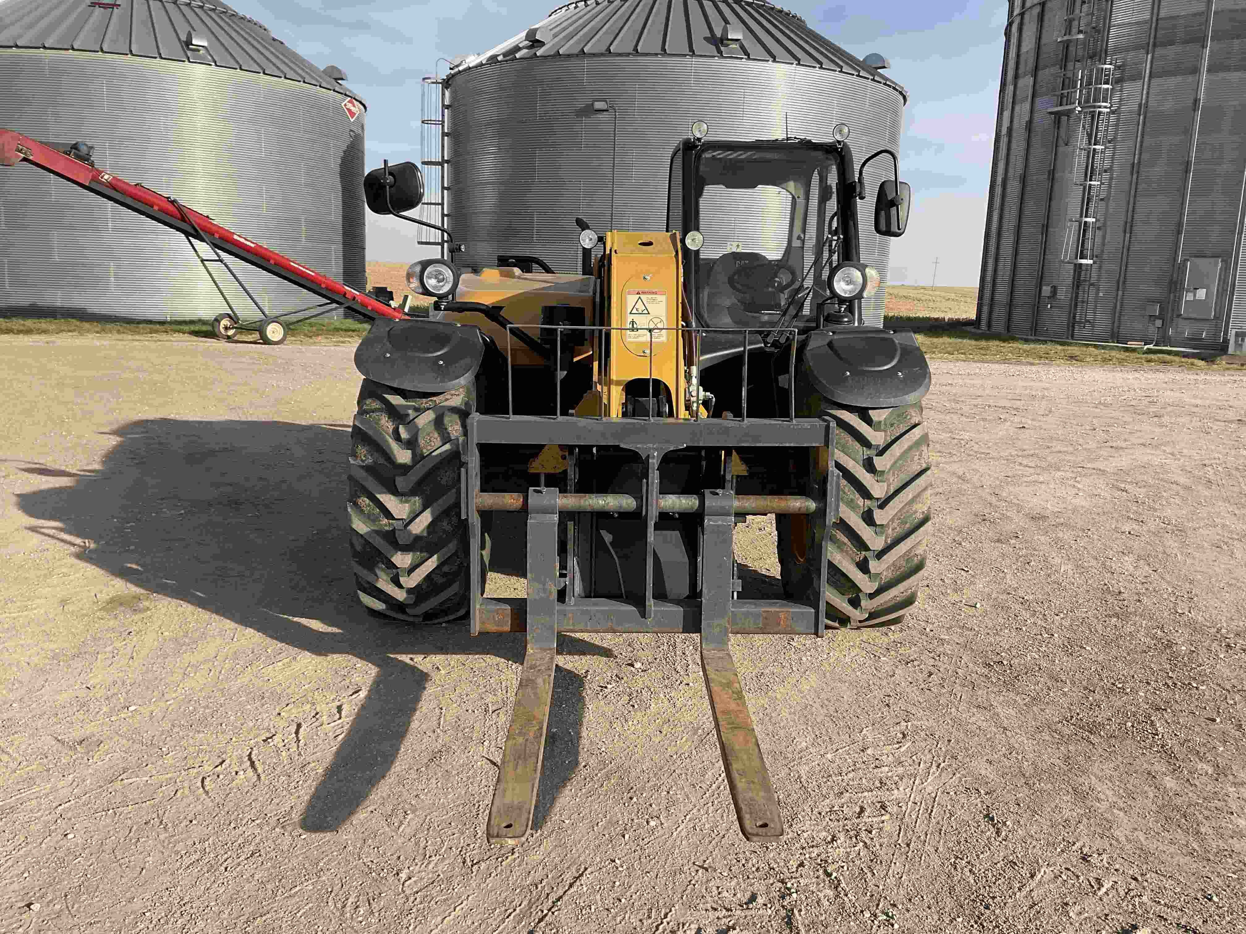 gallery 2012 Caterpillar TH406 4x4x4 Telehandler