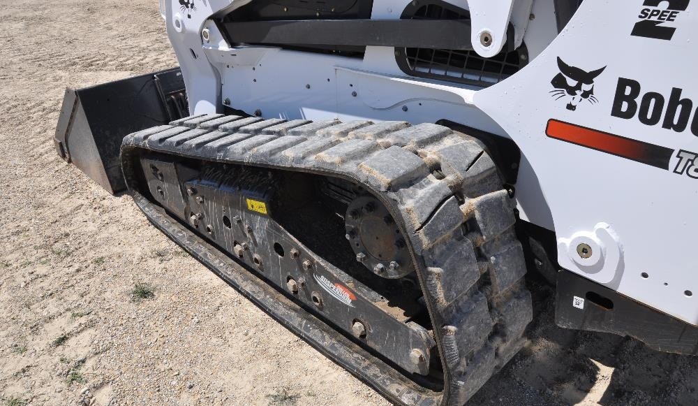 gallery 2013 Bobcat T870 Compact Track Loader