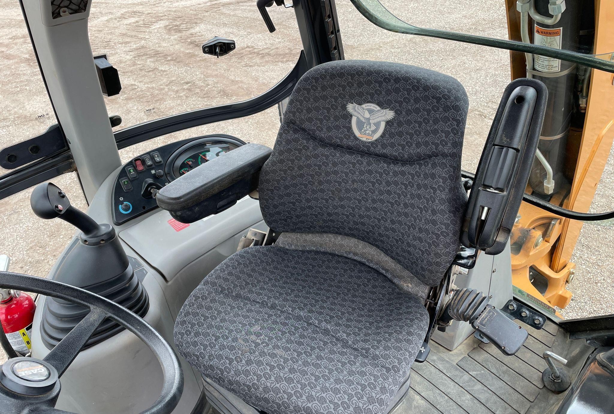 gallery 2018 Case 580N EP  backhoe