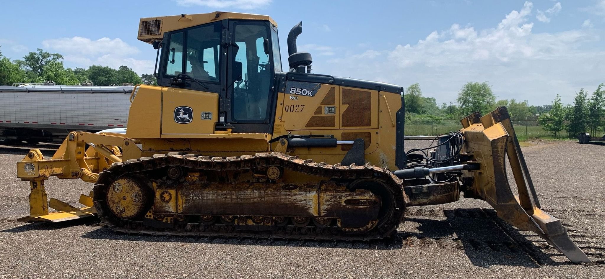 gallery 2014 John Deere 850K WLT dozer