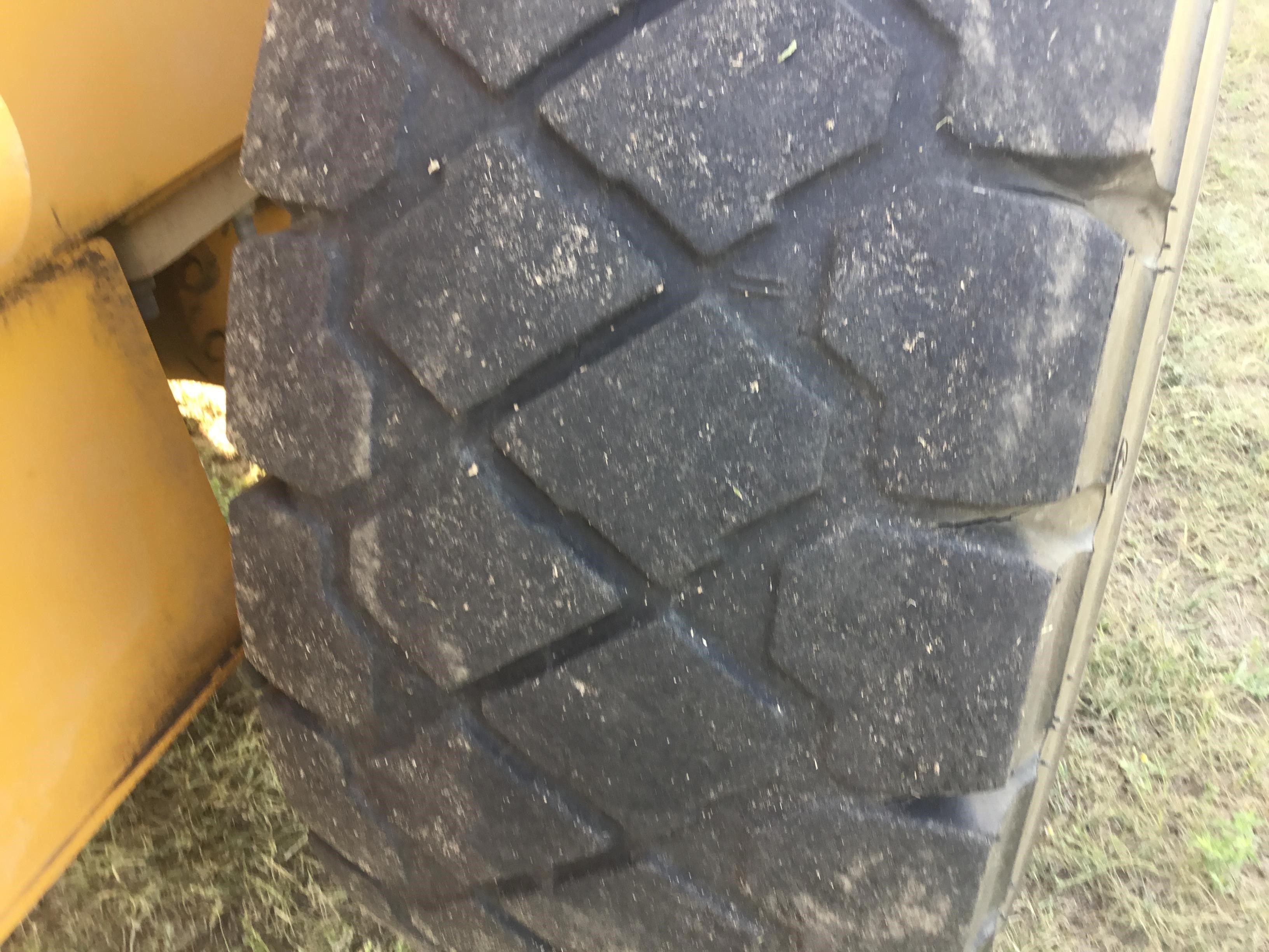 gallery 2015 John Deere 544K High Lift Wheel Loader
