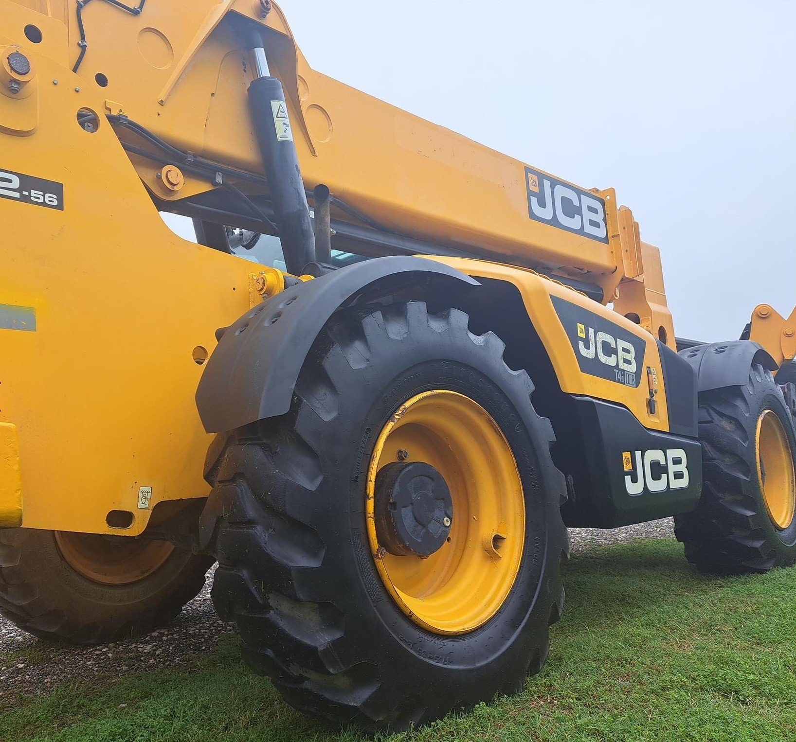 gallery 2016 JCB 512-56 Telehandler
