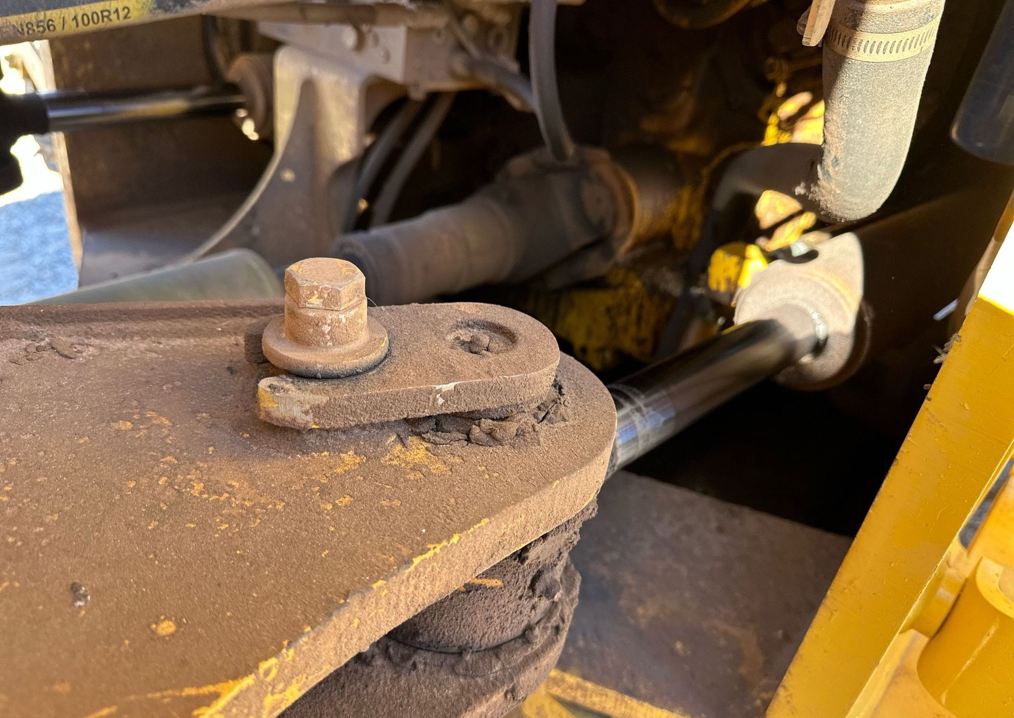 gallery 2012 John Deere 744K wheel loader