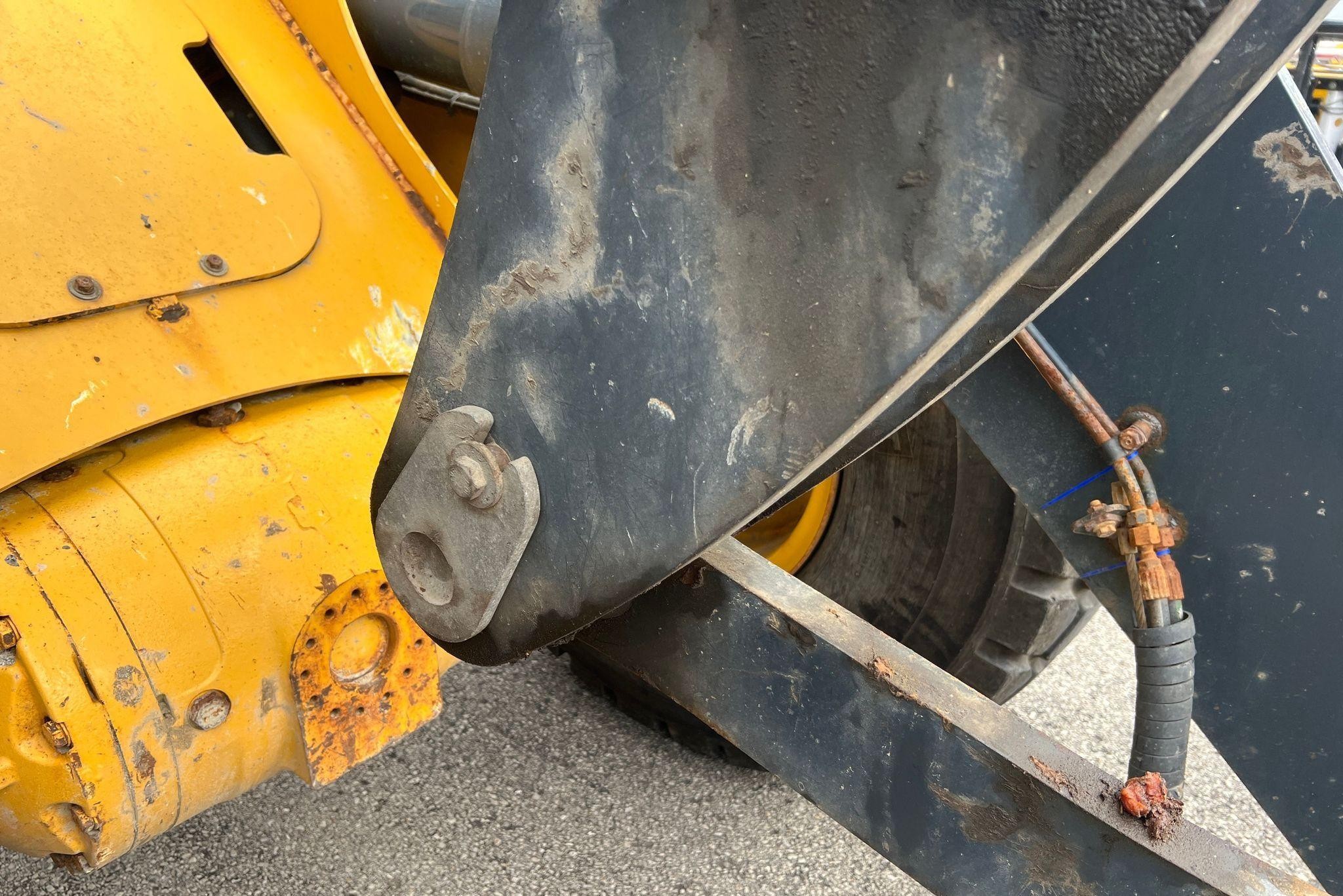gallery 2008 John Deere 544J wheel loader