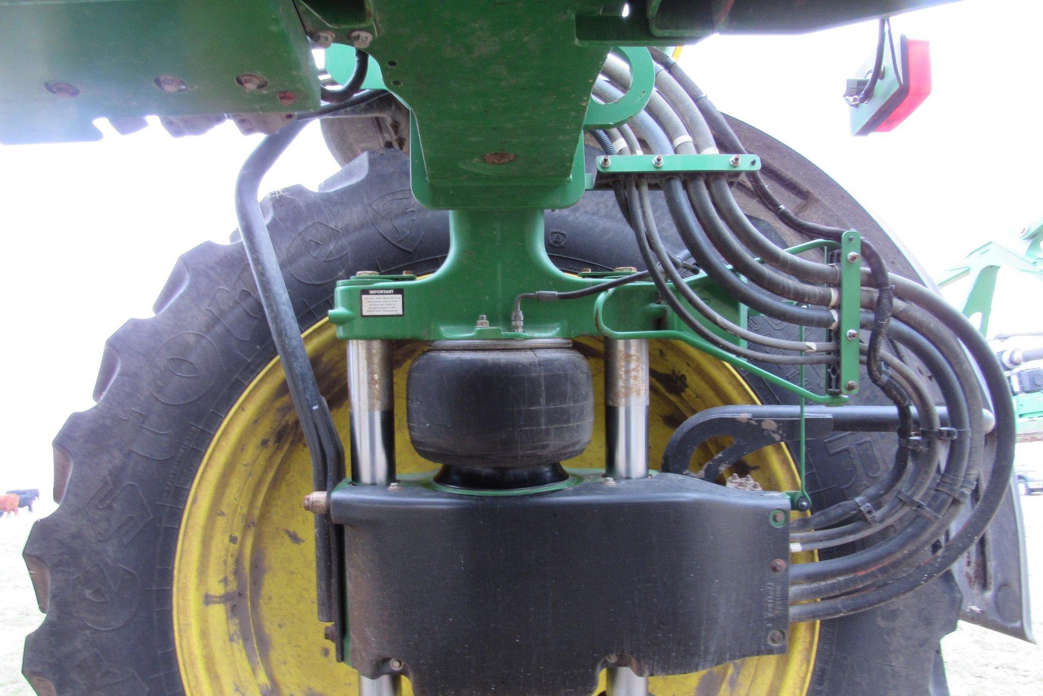 gallery 2014 John Deere R4038 self-propelled sprayer
