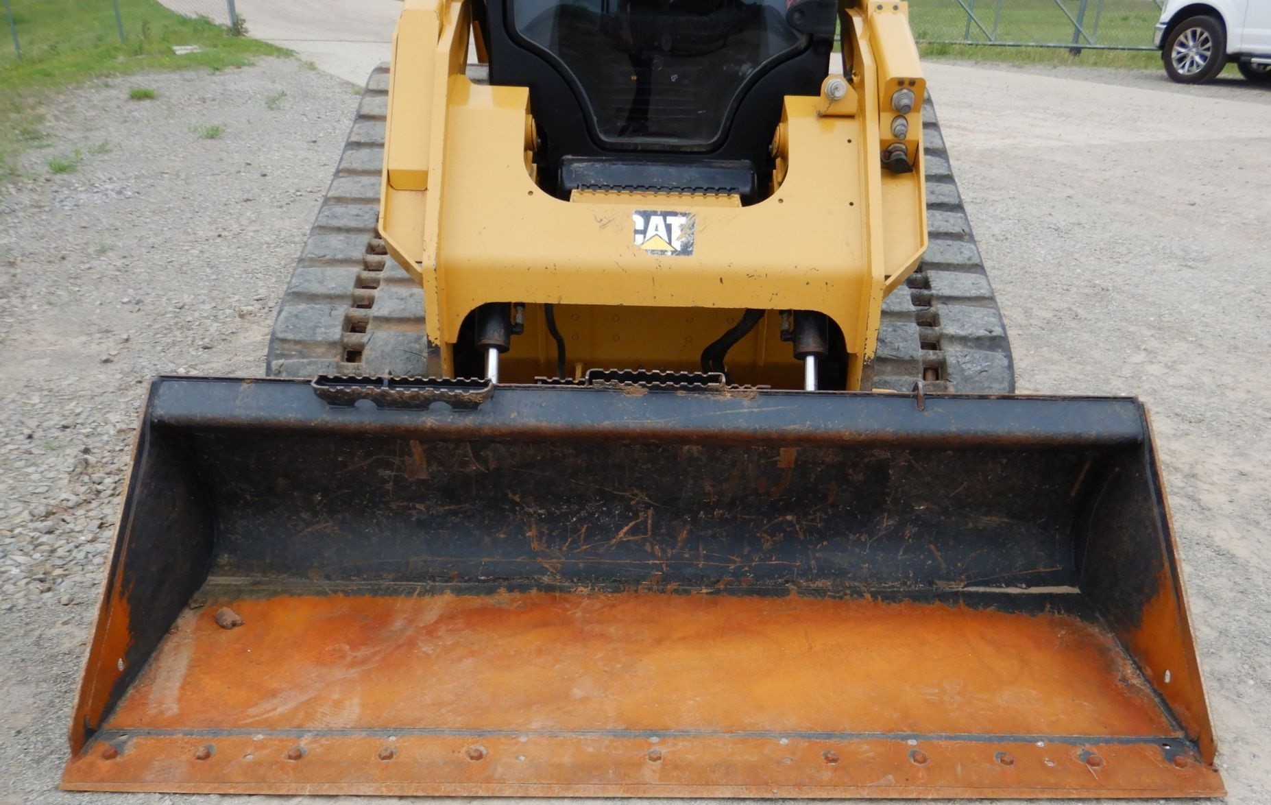 gallery 2018 Caterpillar 299D2 skid steer