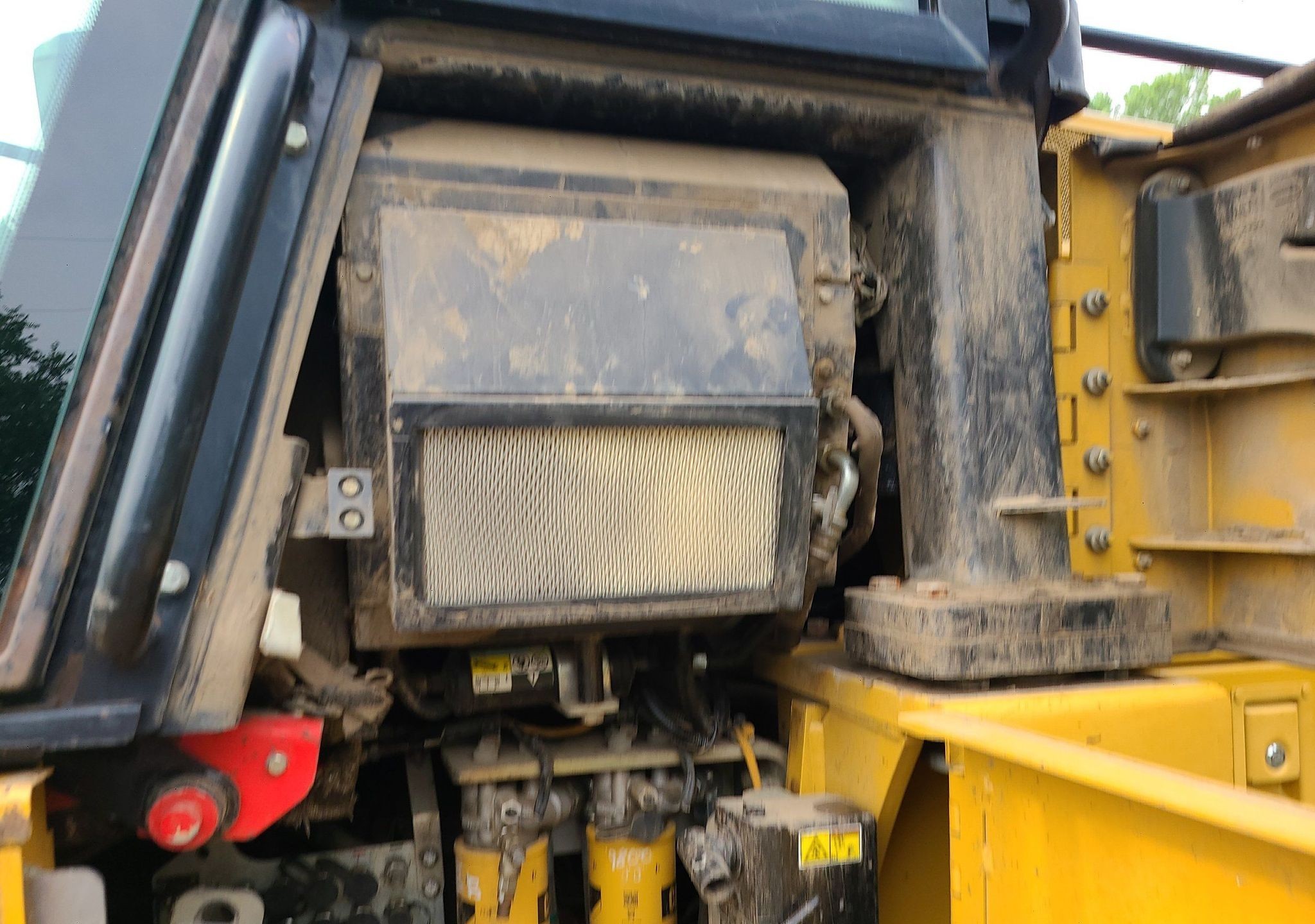gallery 2008 Caterpillar 963D track loader