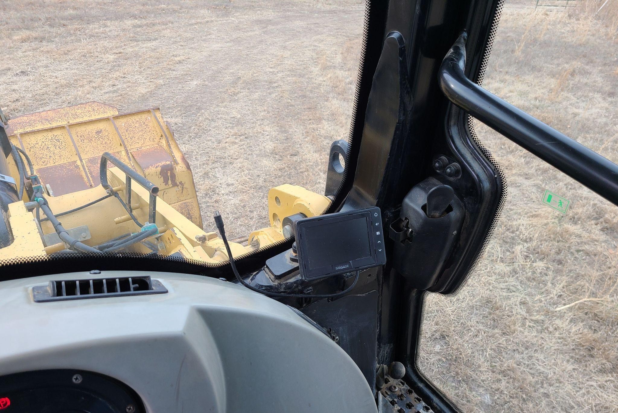 gallery 2010 Caterpillar 963D track loader