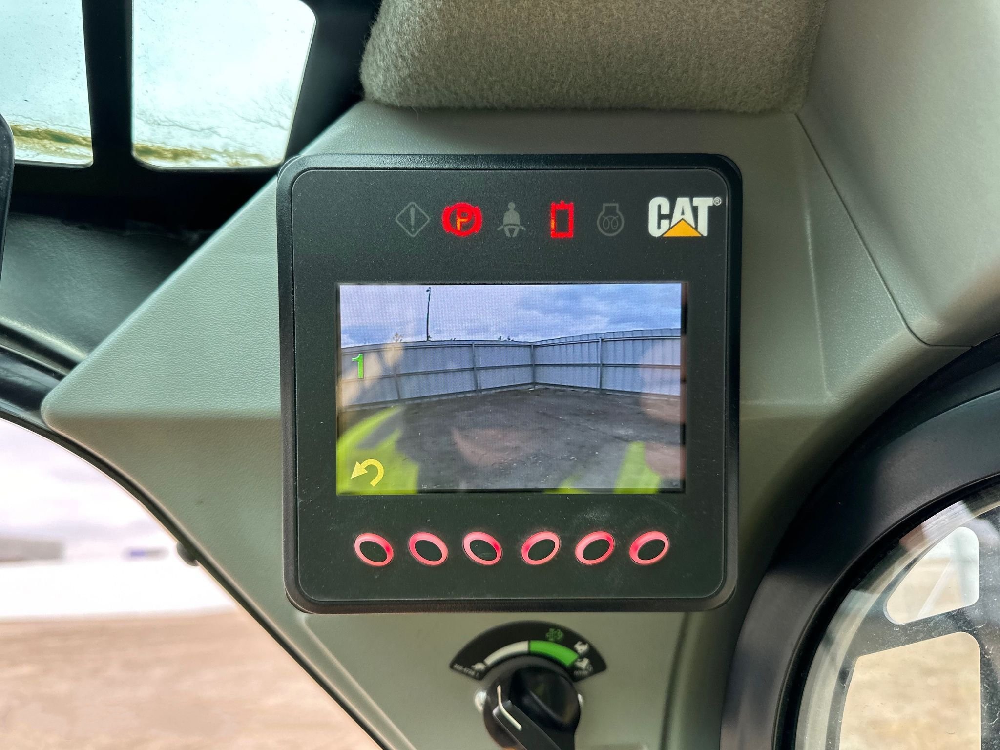 gallery 2022 Caterpillar 289D3 tracked skid steer loader