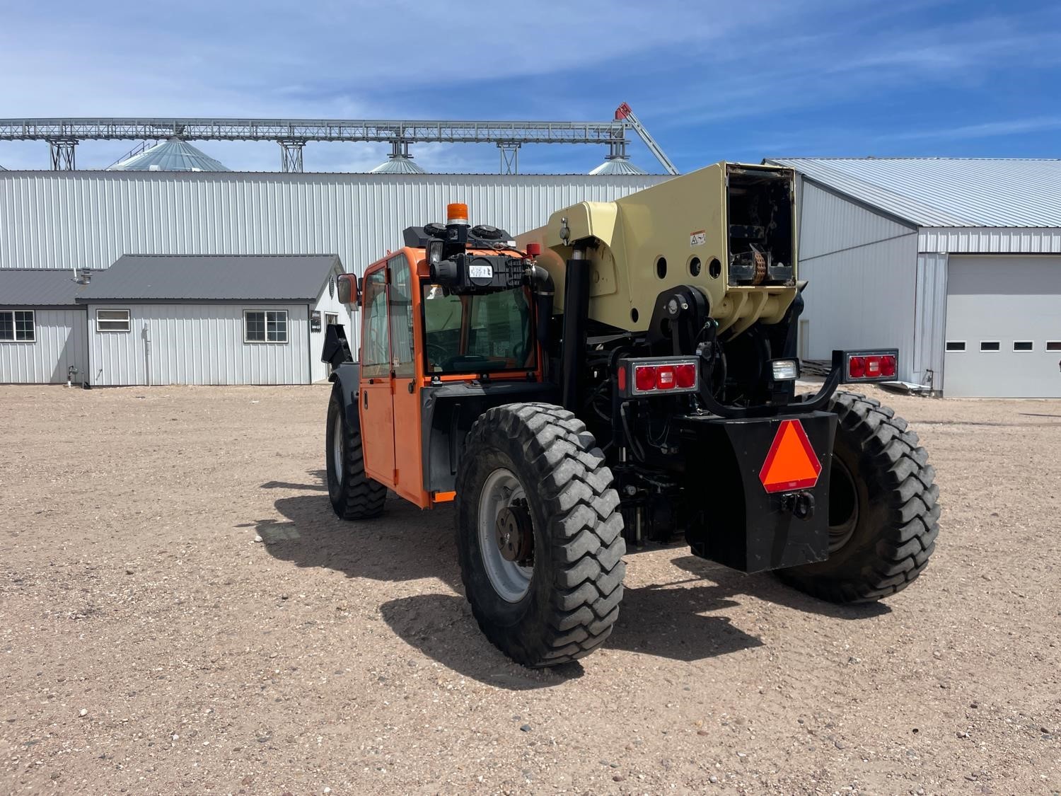 gallery 2013 JLG G1055A 4x4x4
