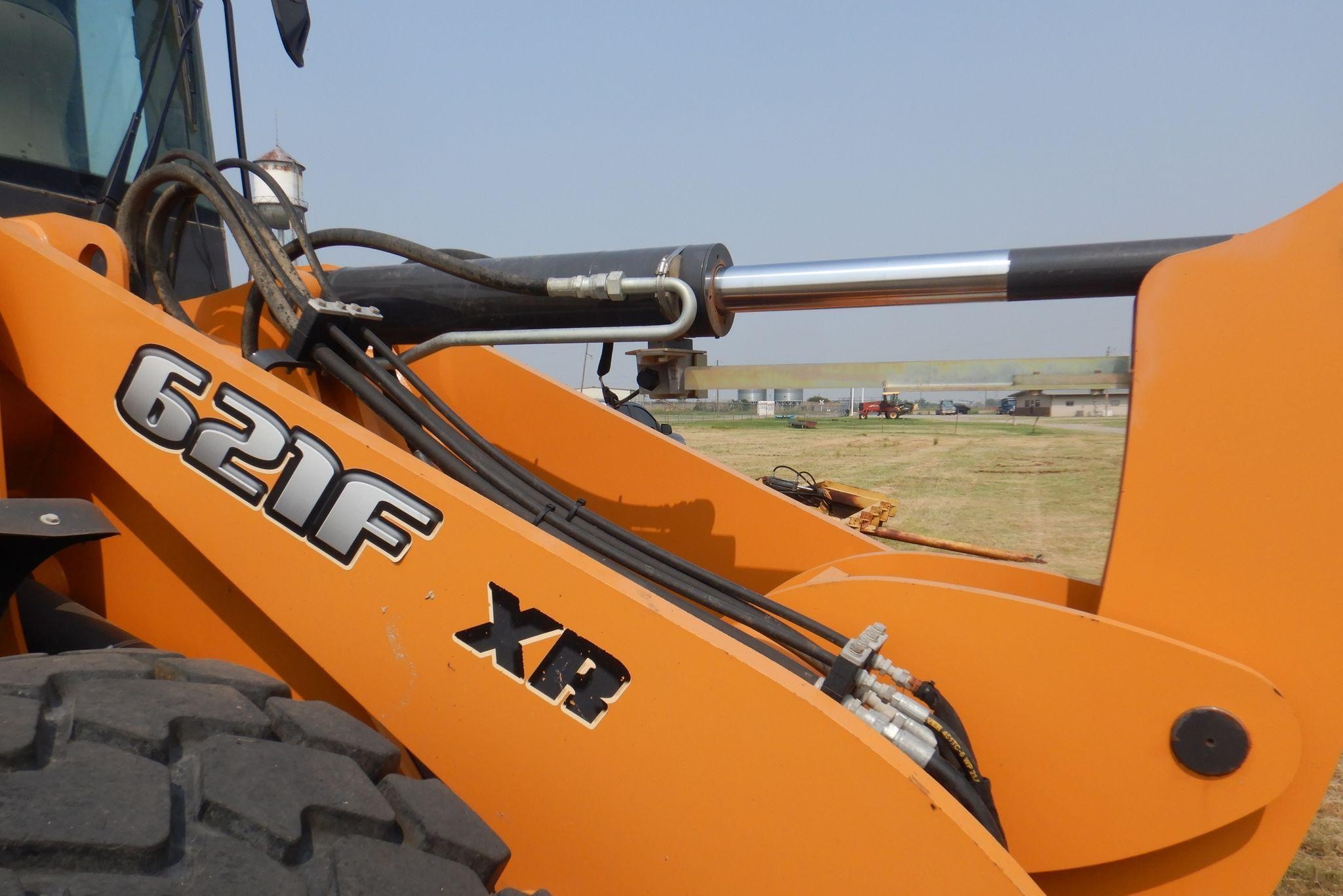 gallery 2015 Case 621F XR wheel loader