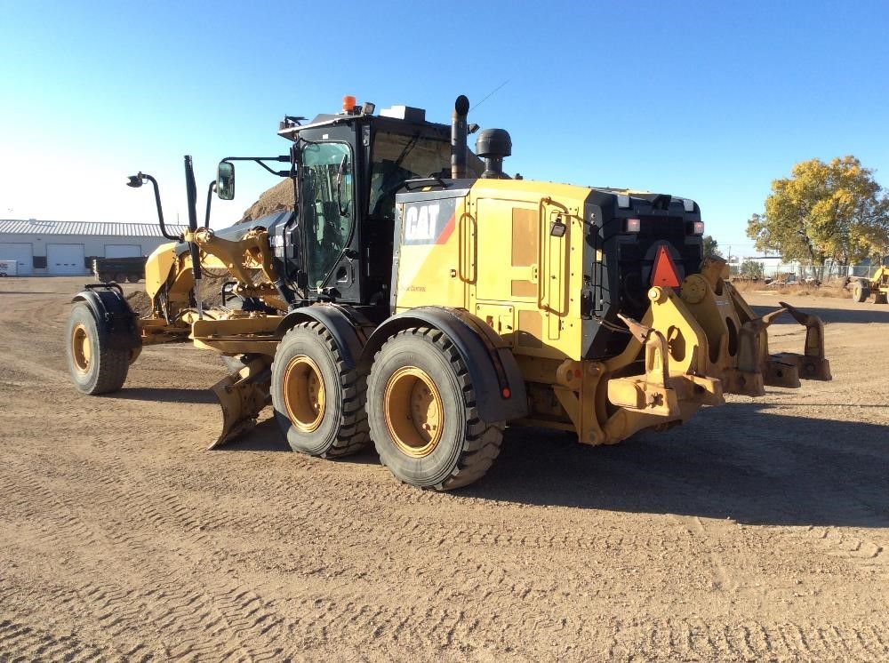 gallery 2015 Caterpillar 140M3AWD Motor Grader