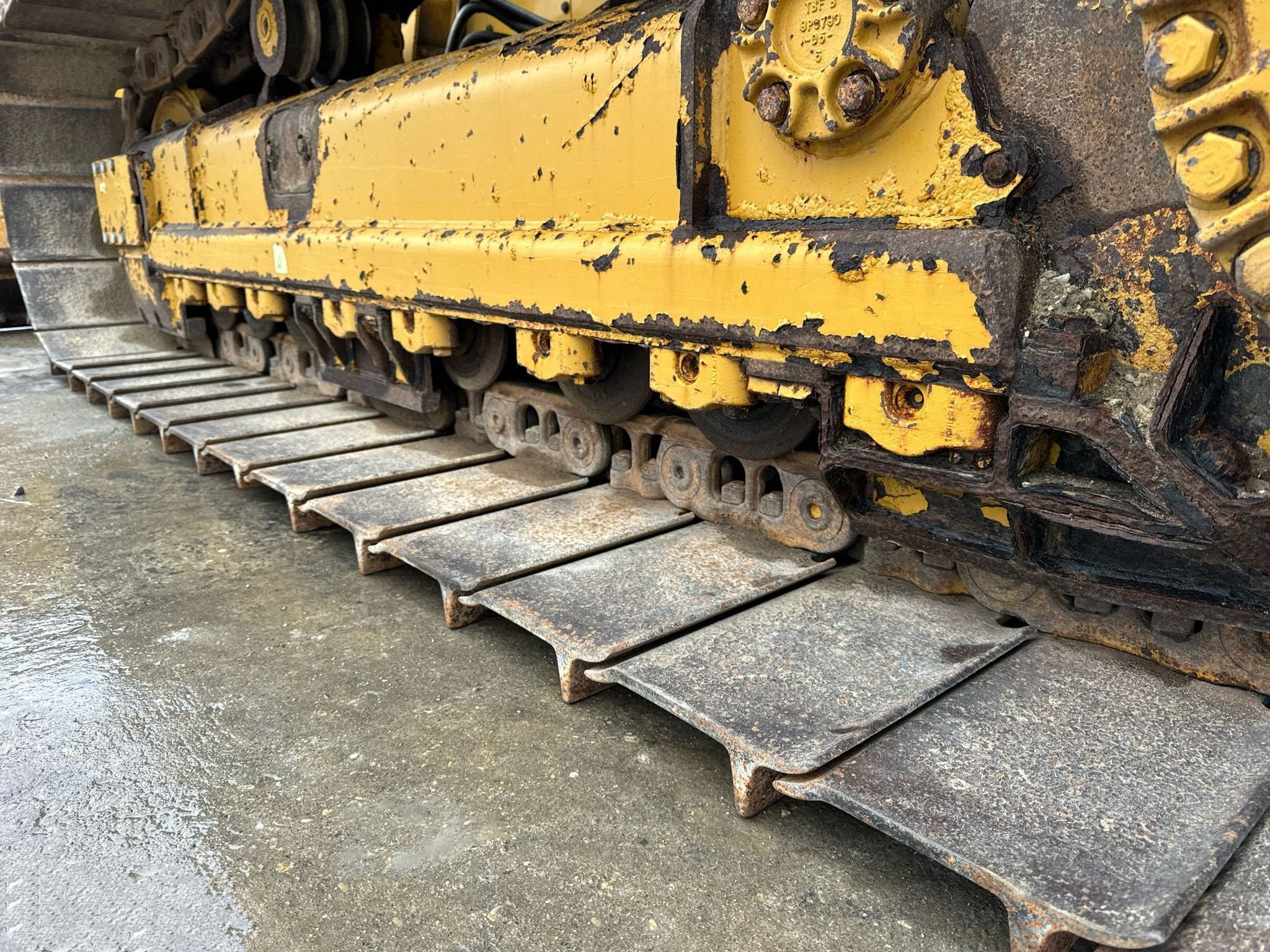 gallery 2016 Caterpillar D6K2 LGP dozer