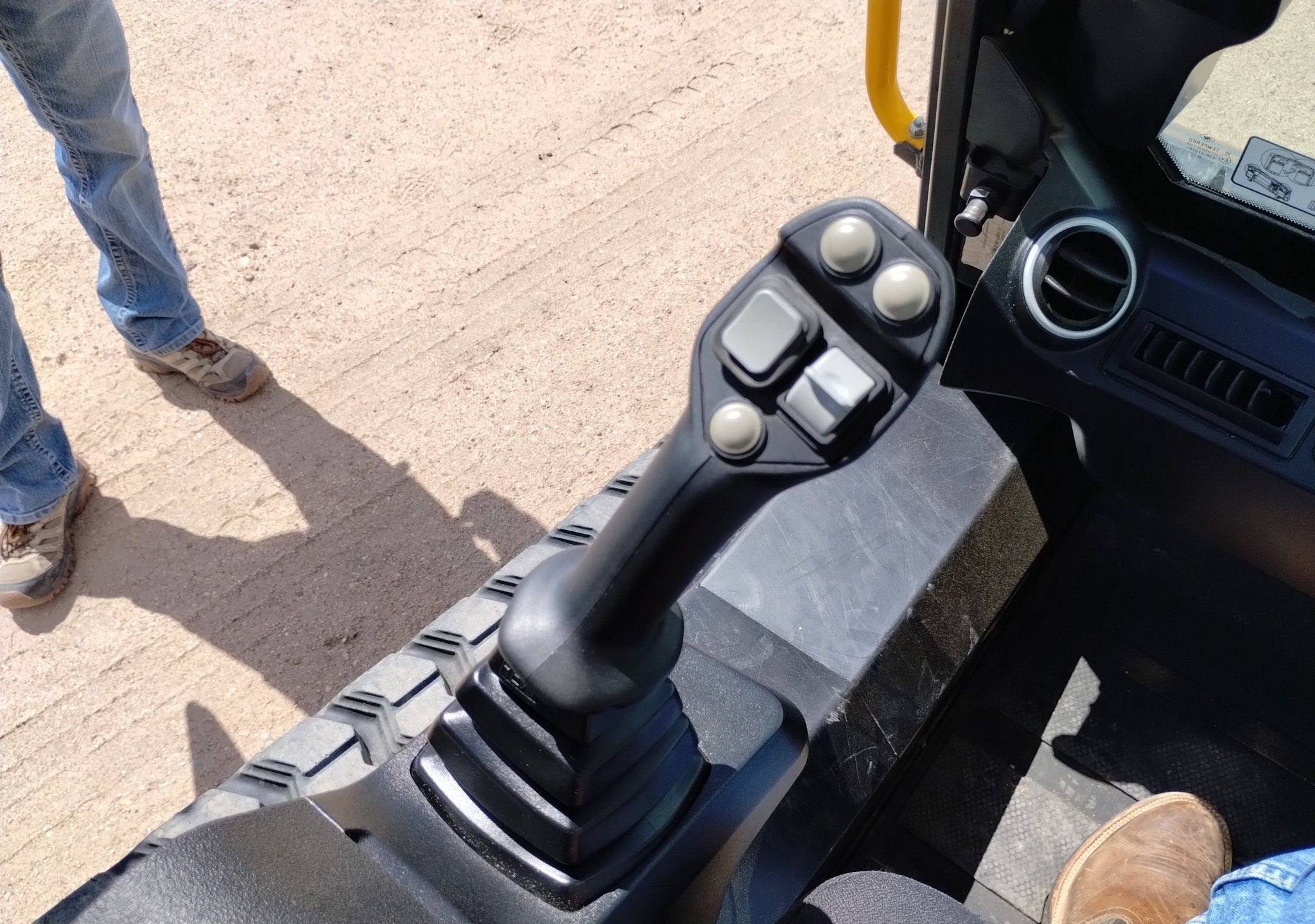 gallery 2021 JCB 215T Super tracked skid steer loader