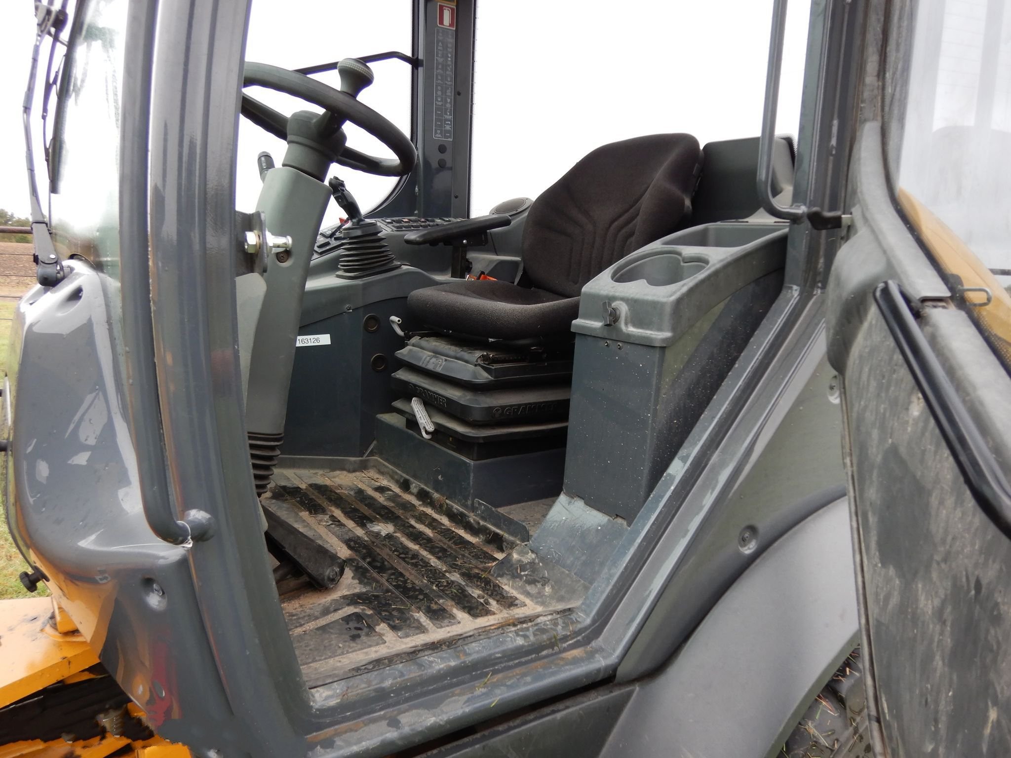gallery 2018 John Deere 204L Wheel Loader
