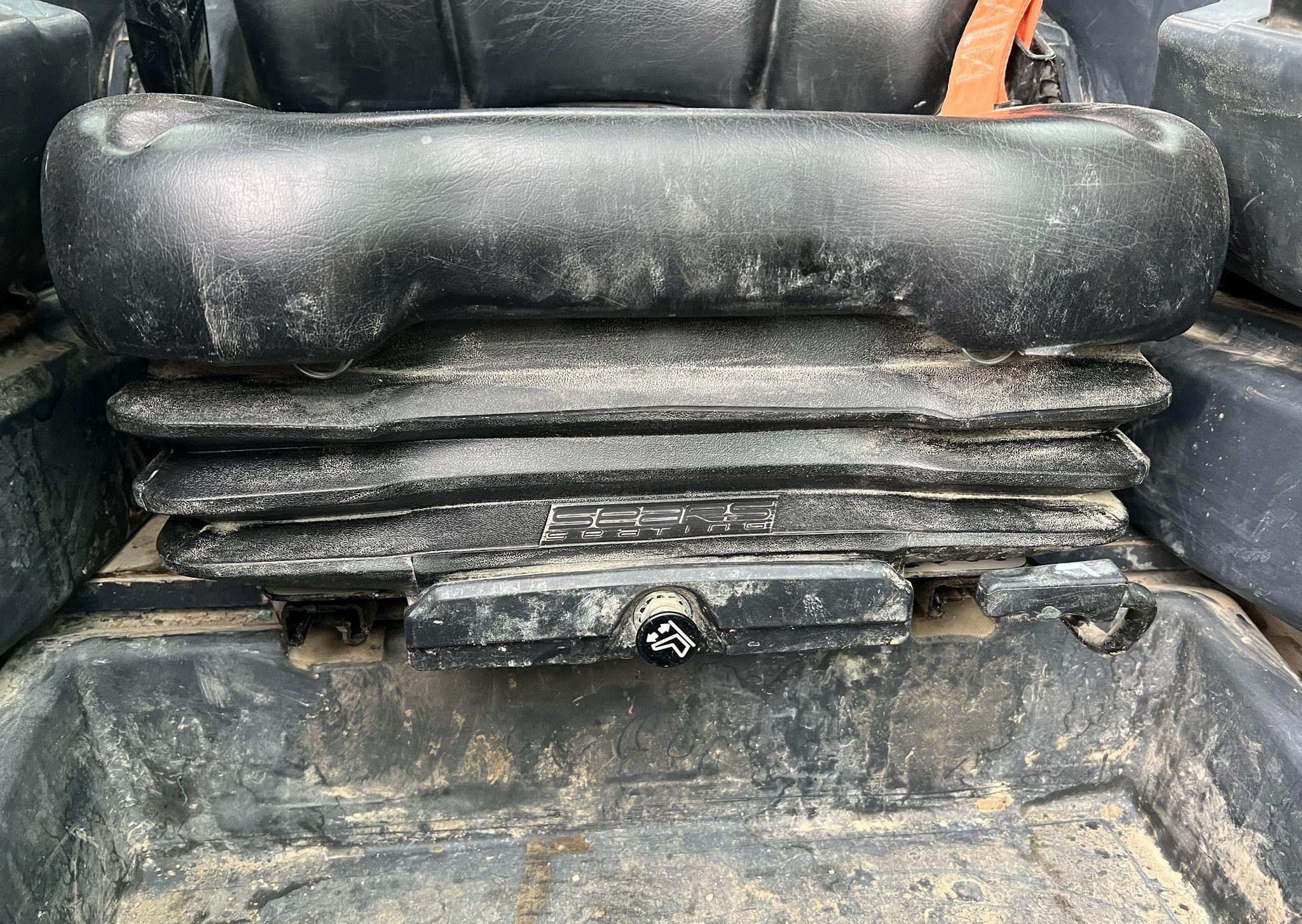 gallery 2017 John Deere 333G skid steer loader