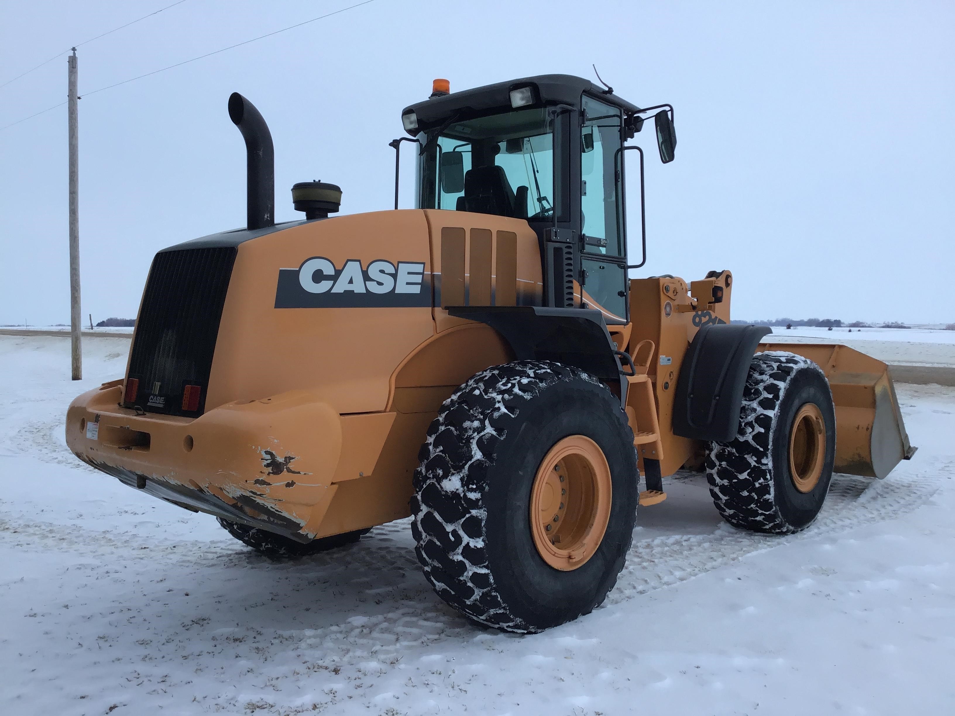 gallery 2010 Case 821E Wheel Loader