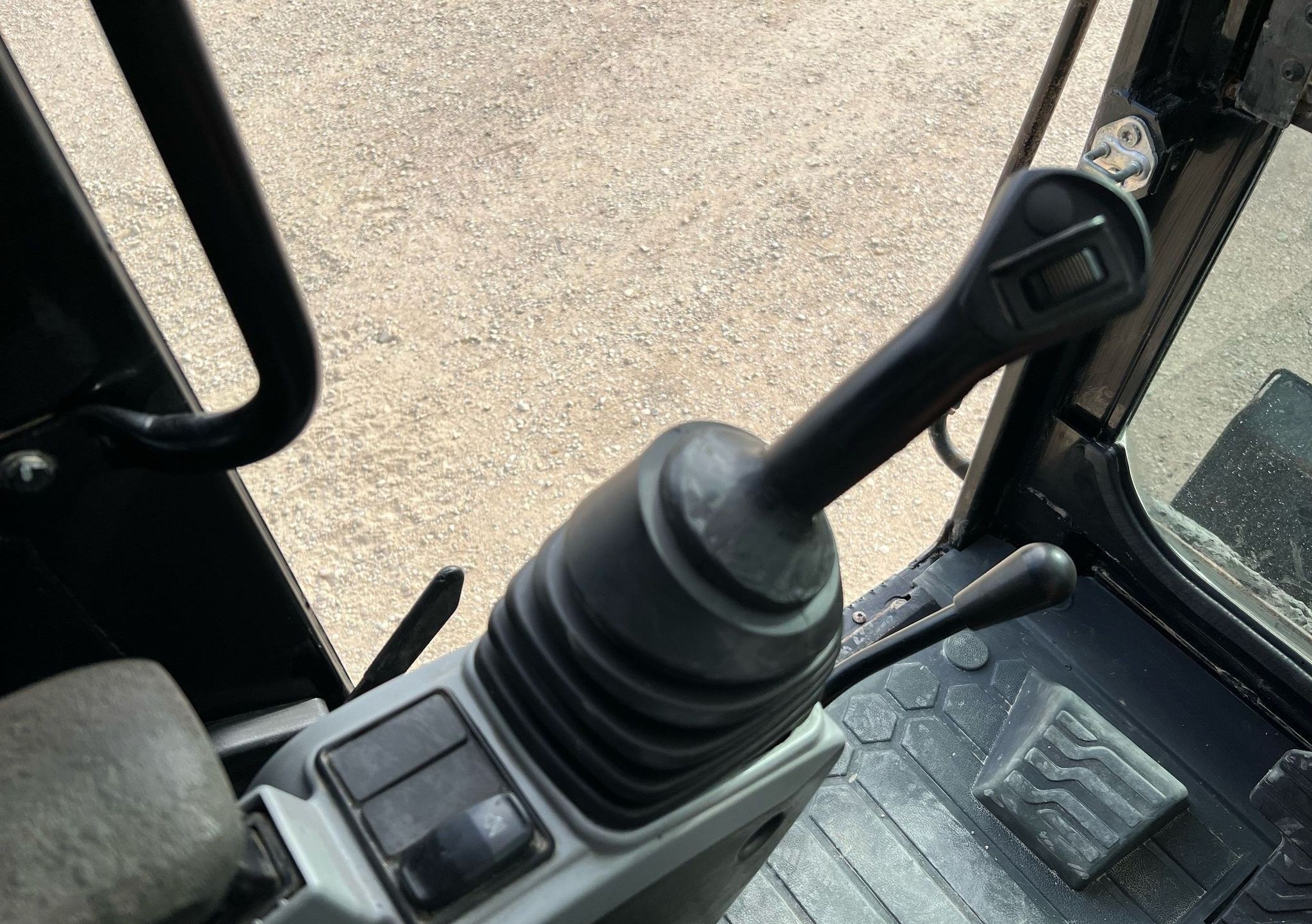 gallery 2016 Caterpillar 308E2 CR mini excavator