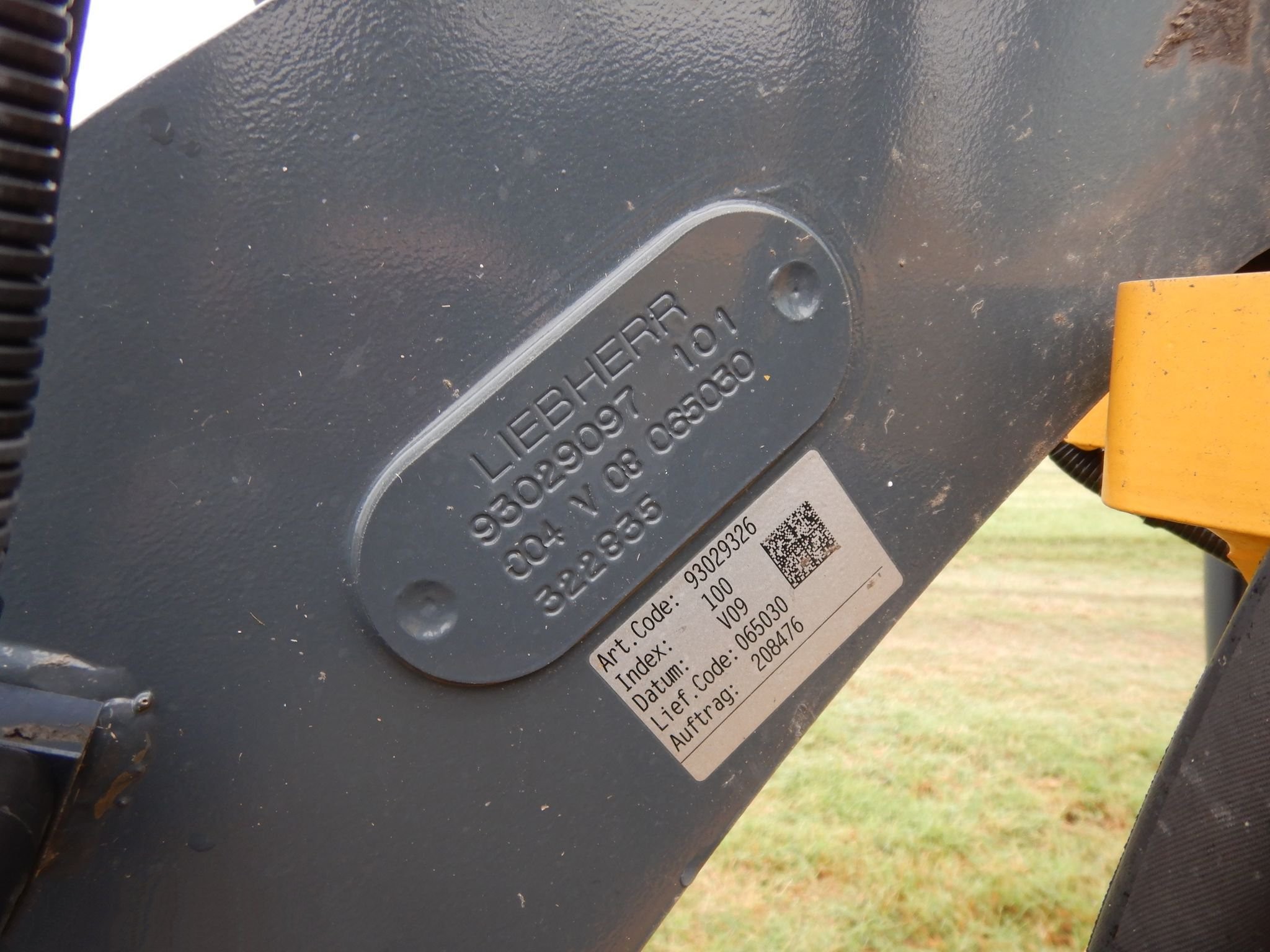 gallery 2018 John Deere 204L Wheel Loader