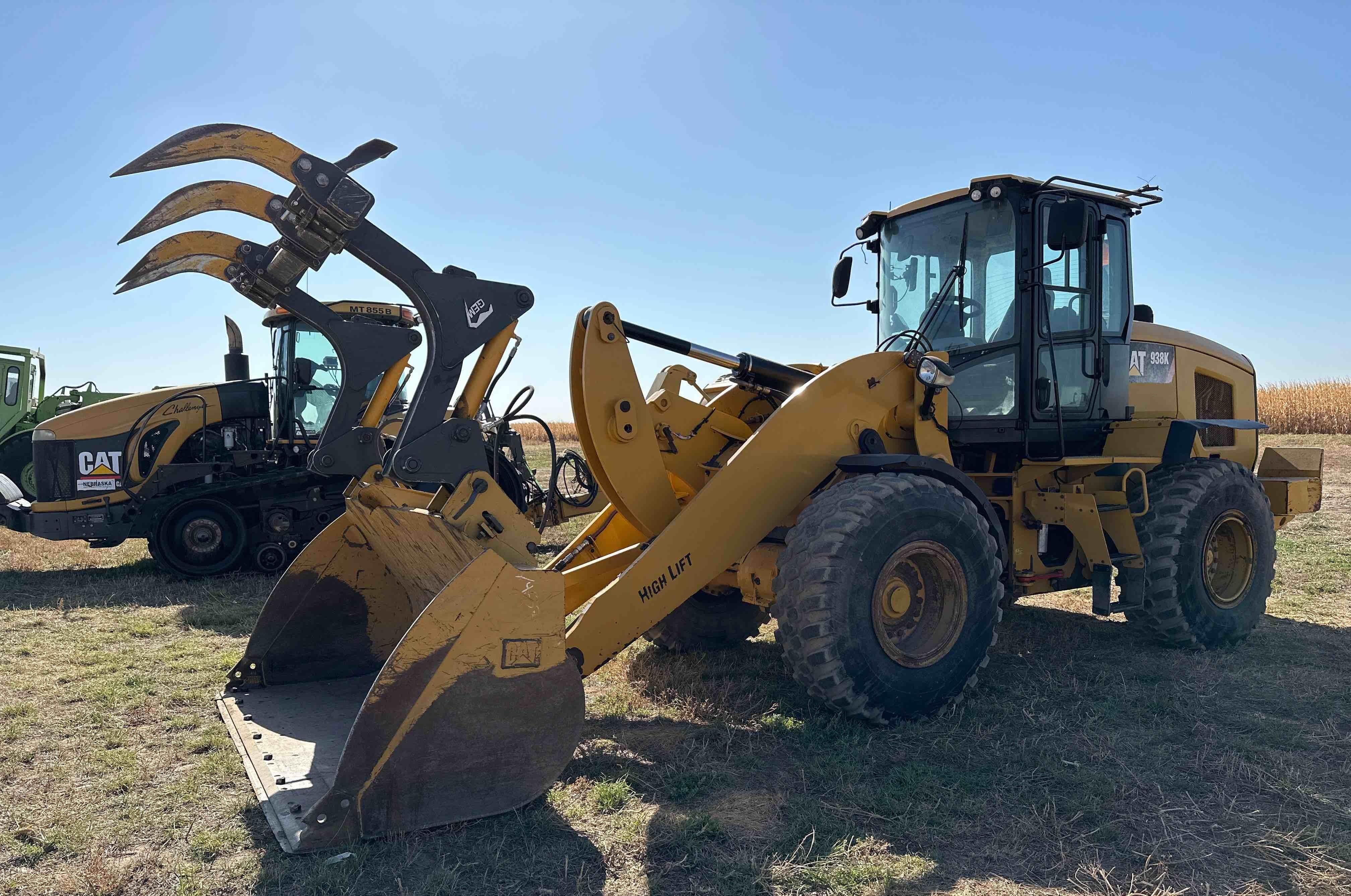 gallery 2012 Caterpillar 938K High Lift Wheel Loader WGrapple