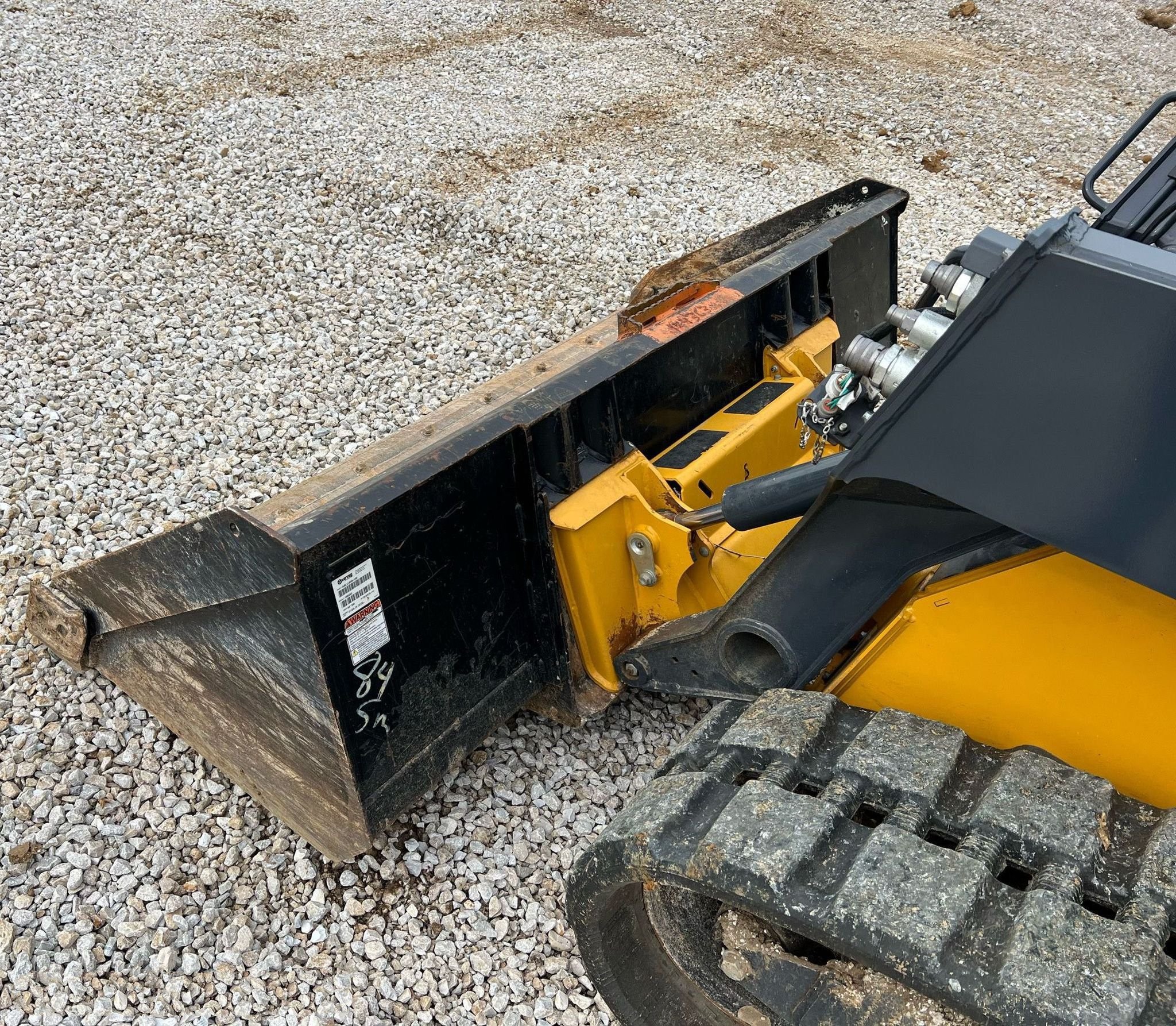 gallery 2022 John Deere 325G tracked skid steer loader