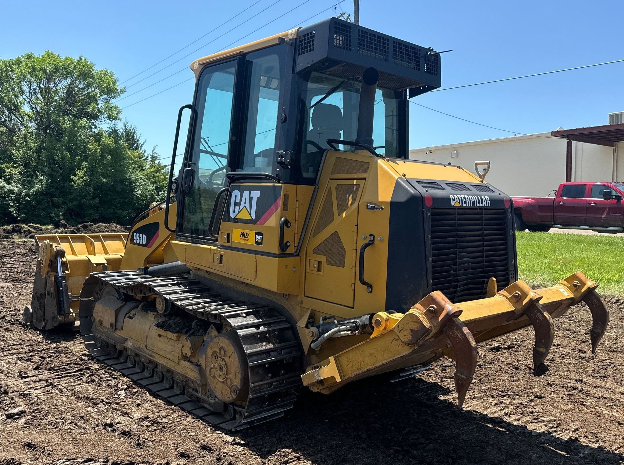 gallery 2016 Caterpillar 953D track loader
